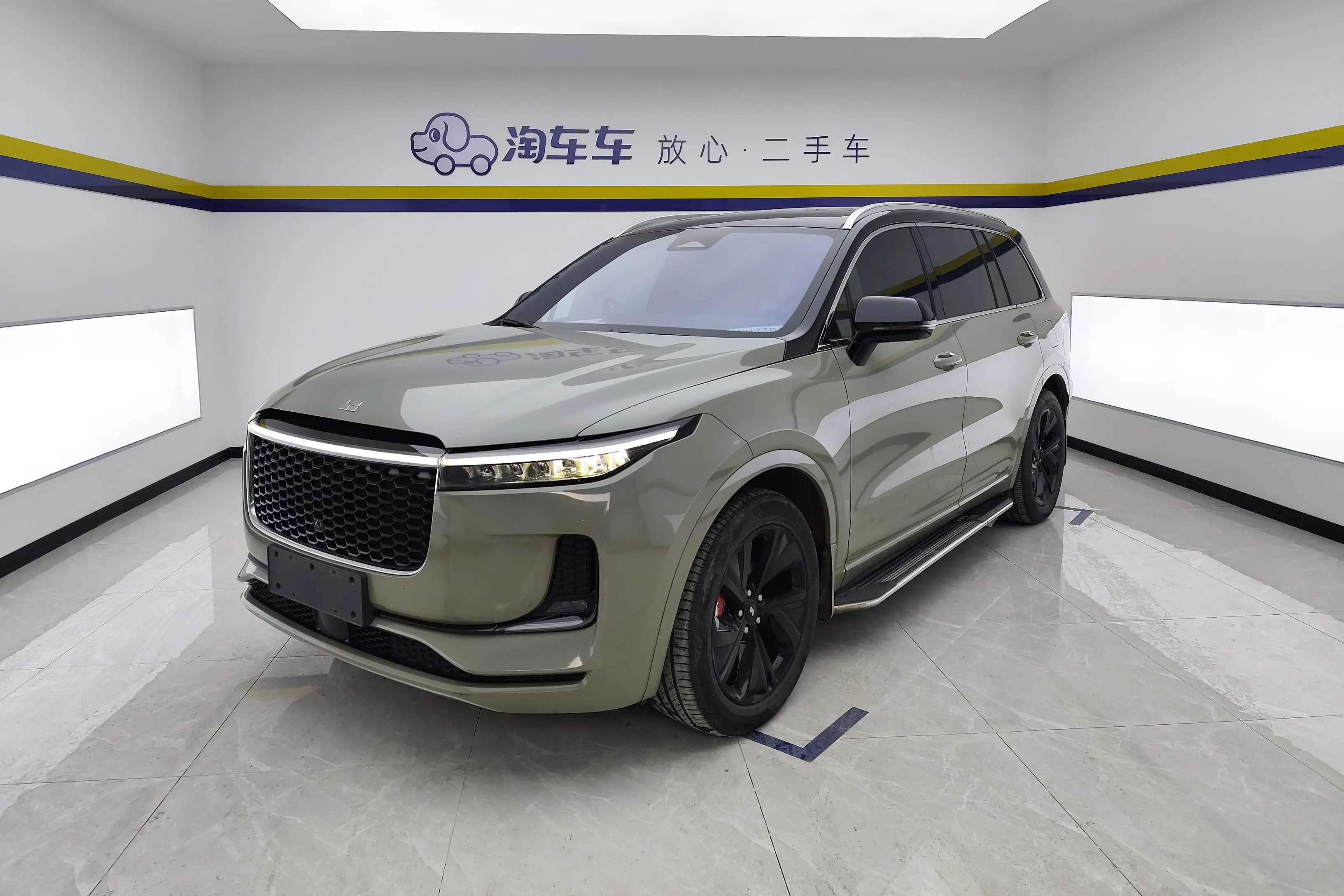 Li ONE (Ideal ONE)  из Китая