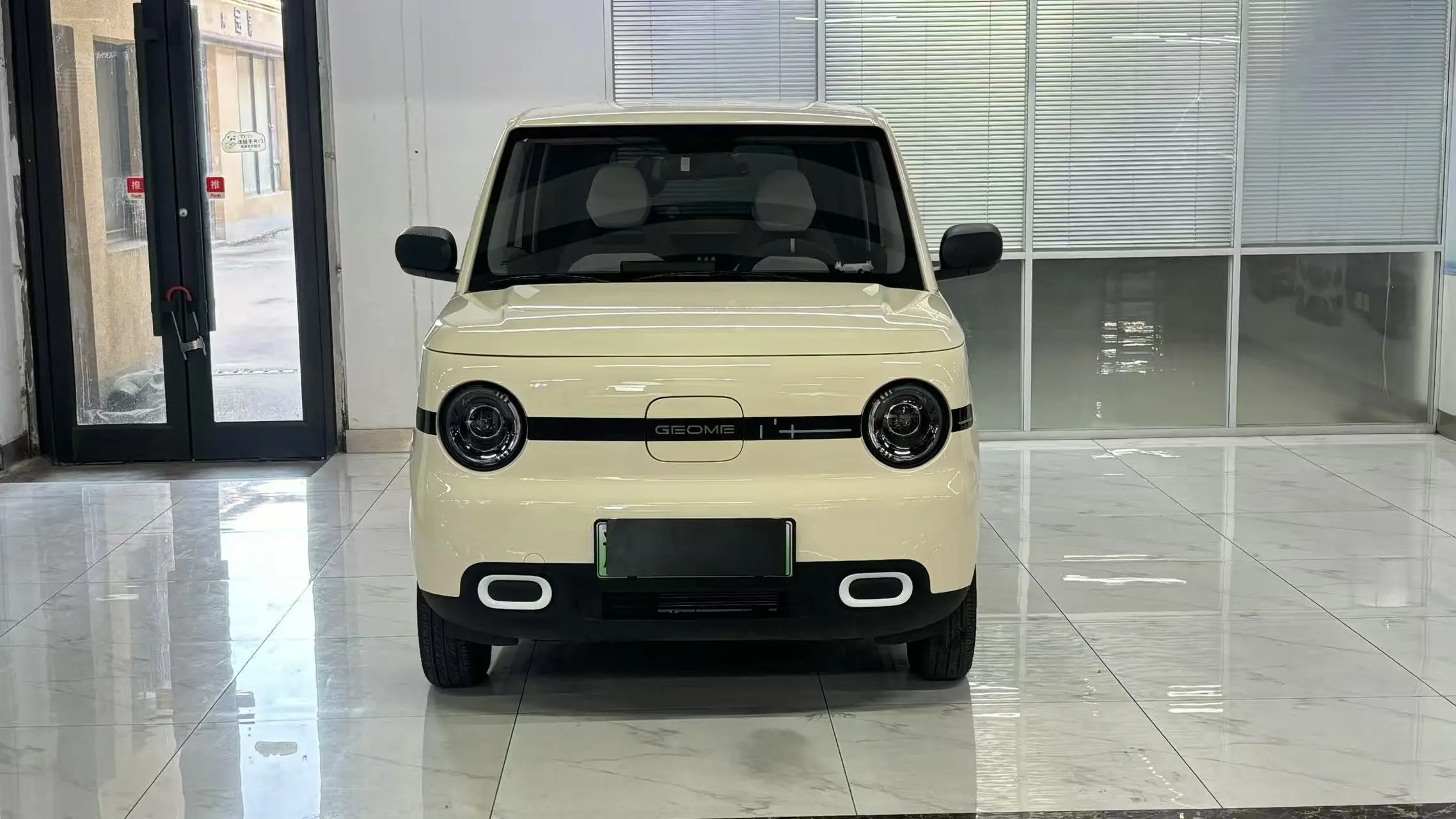 Geely Panda  из Китая