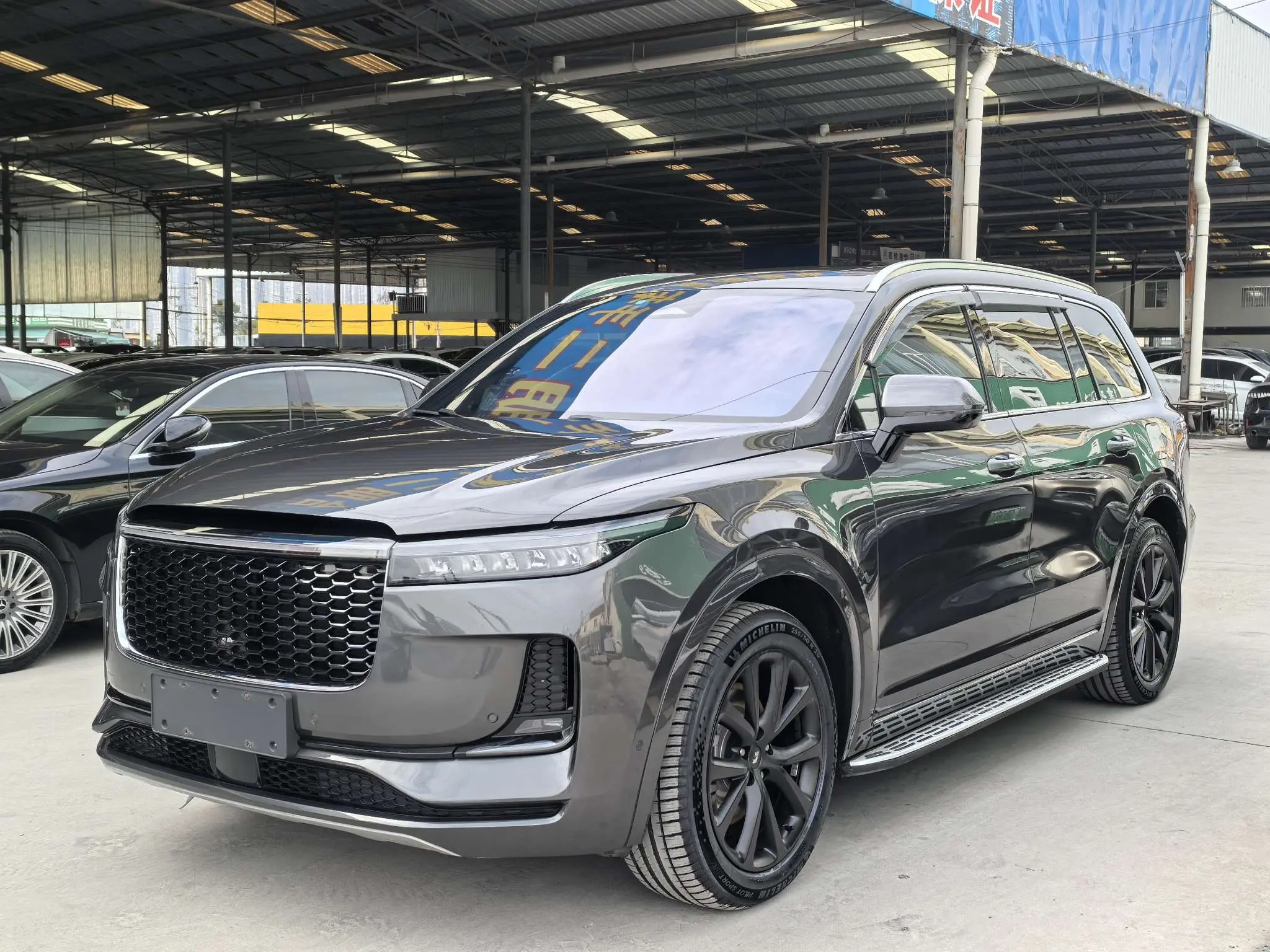 Li ONE (Ideal ONE)  из Китая