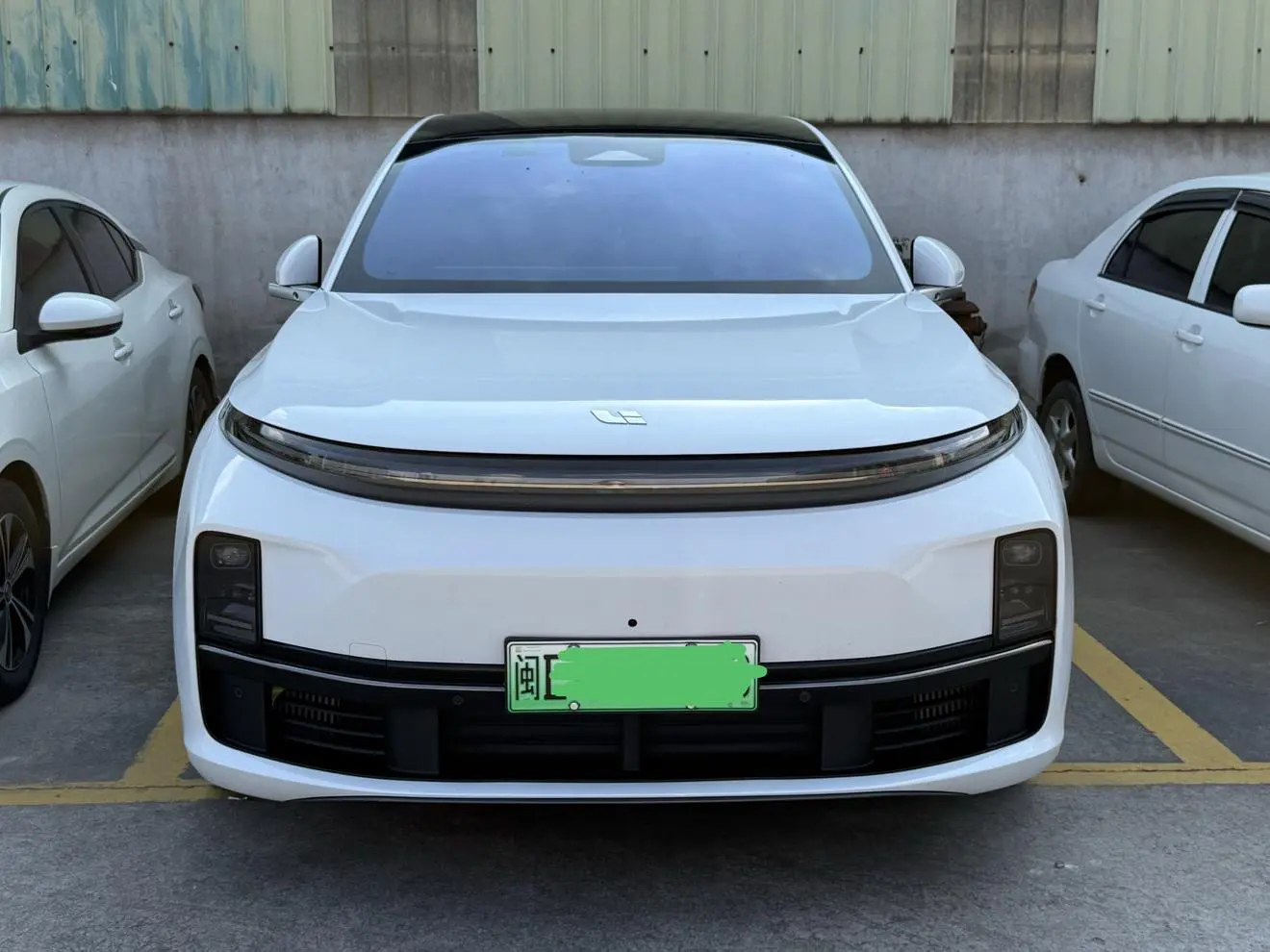 Li L7 (Ideal L7)  из Китая