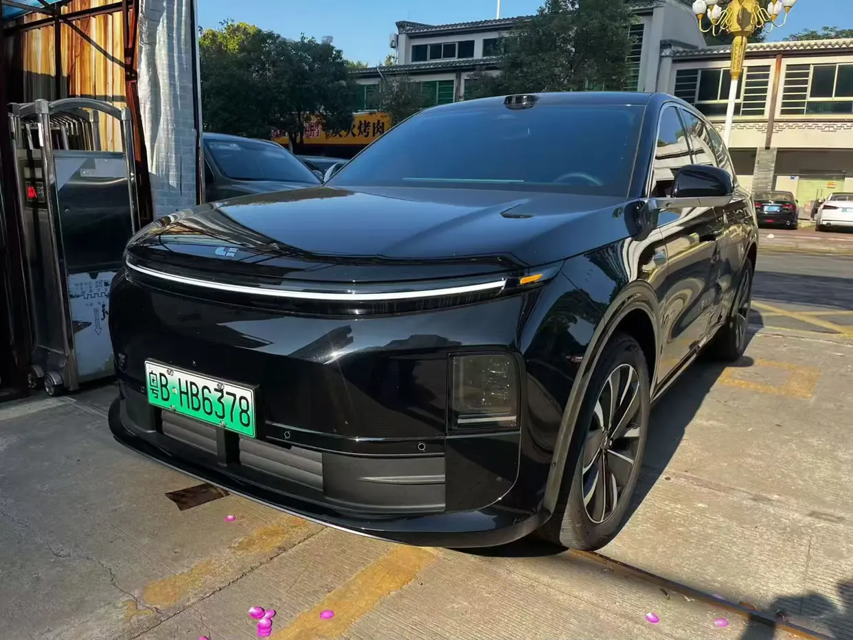 Li L6 (Ideal L6)  из Китая