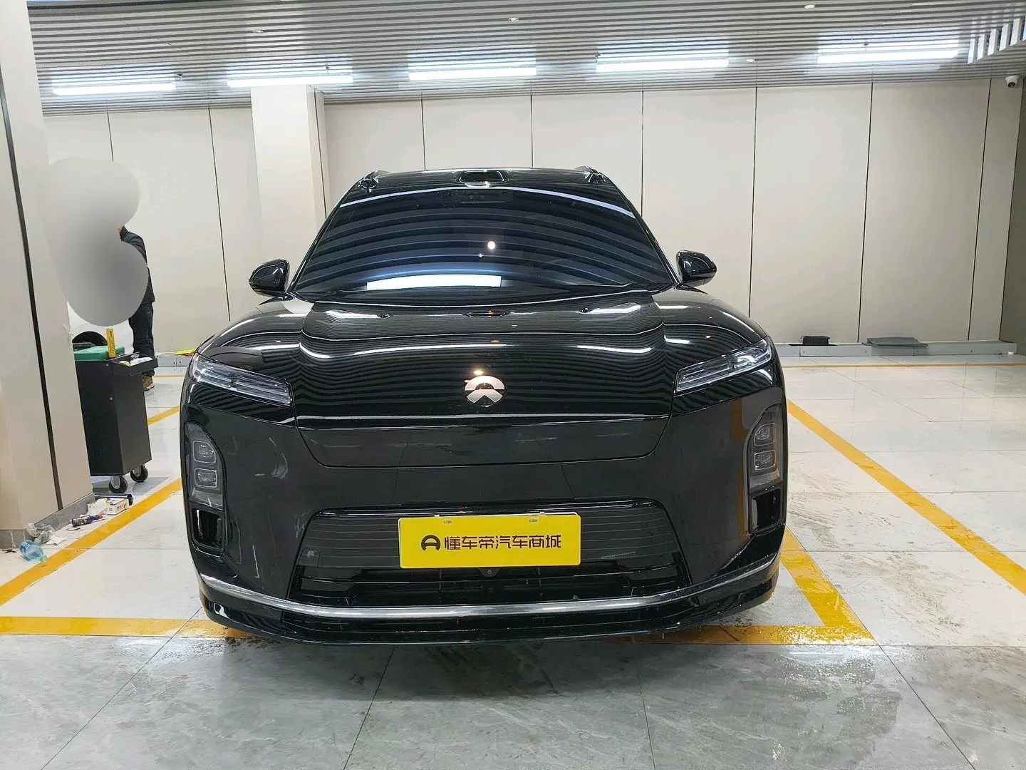 NIO ES8  из Китая