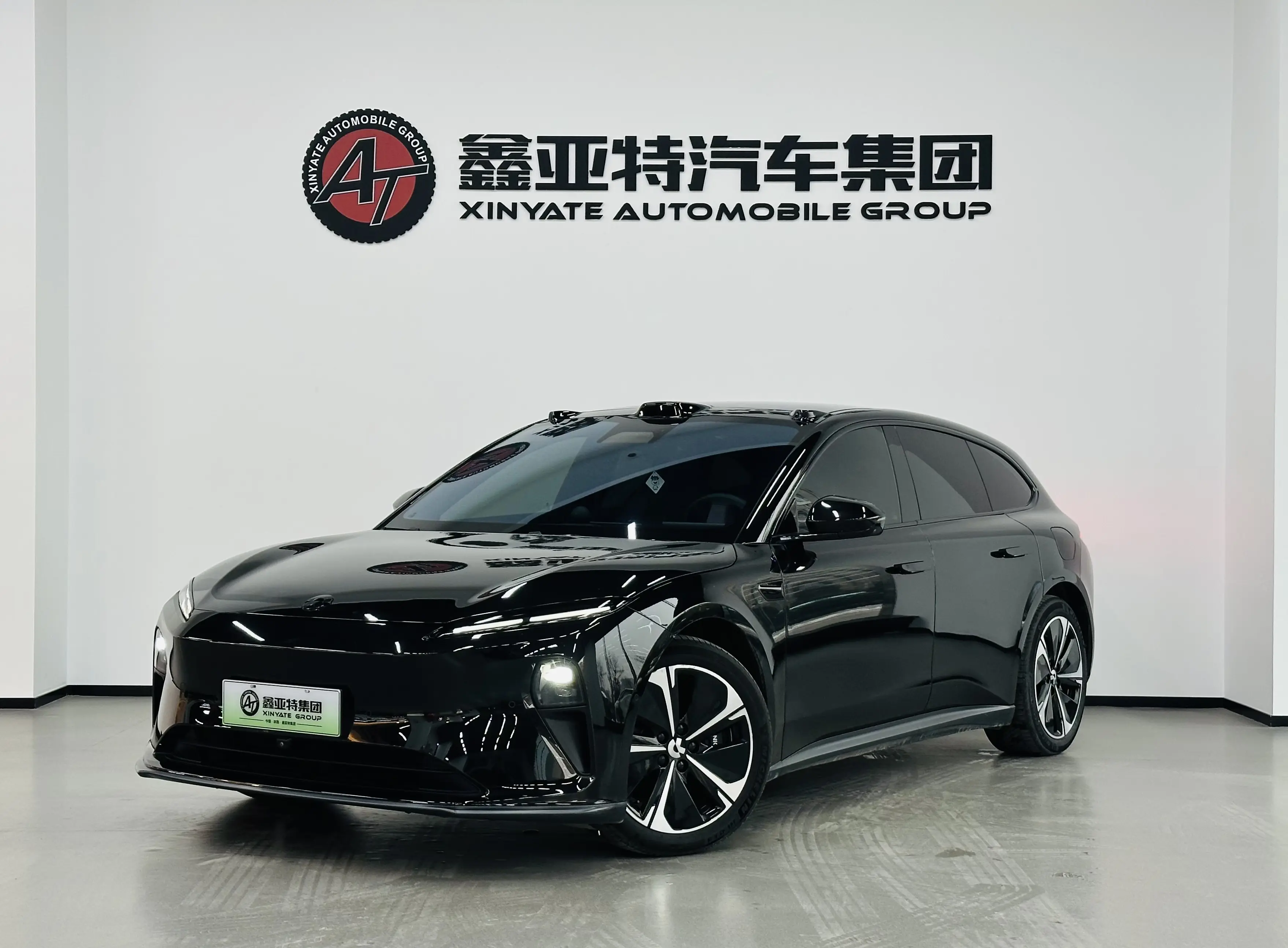 NIO ET5T  из Китая