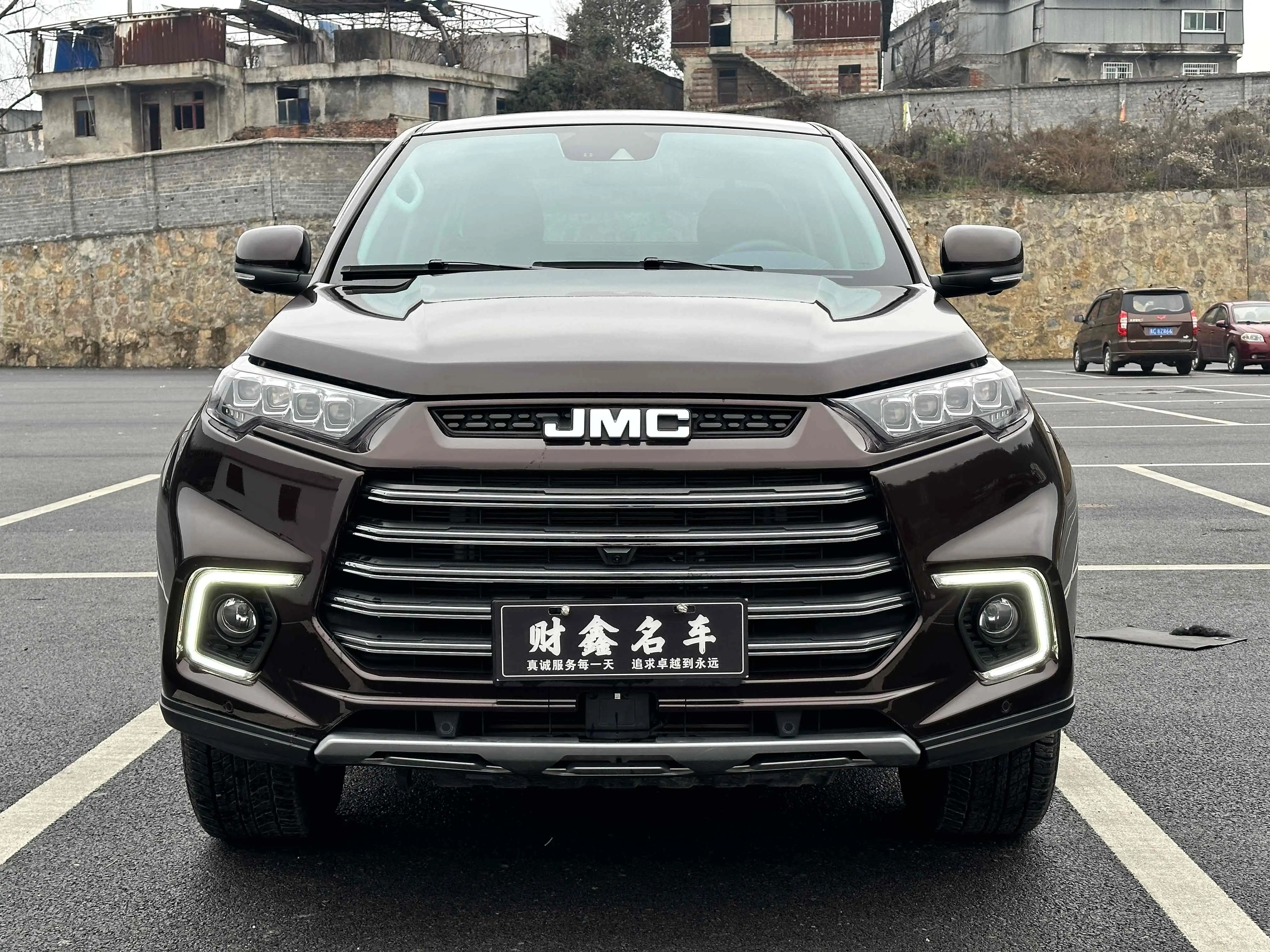 Jiangling Domain Tiger 9  из Китая