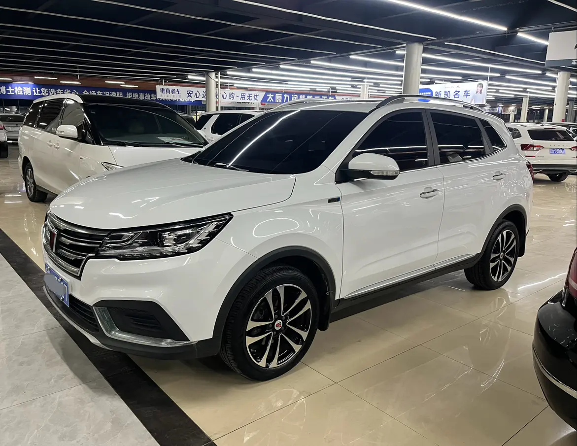 Roewe RX3  из Китая