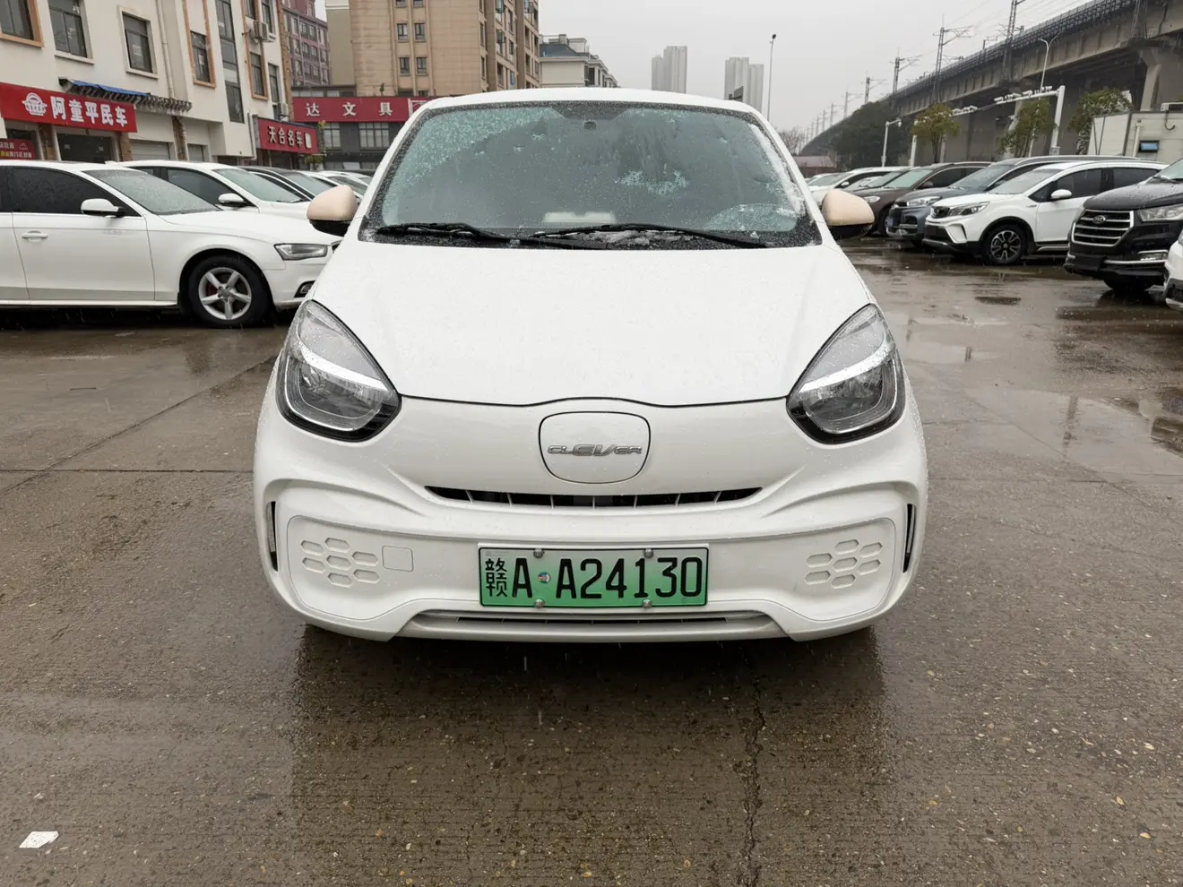 Roewe CLEVER  из Китая