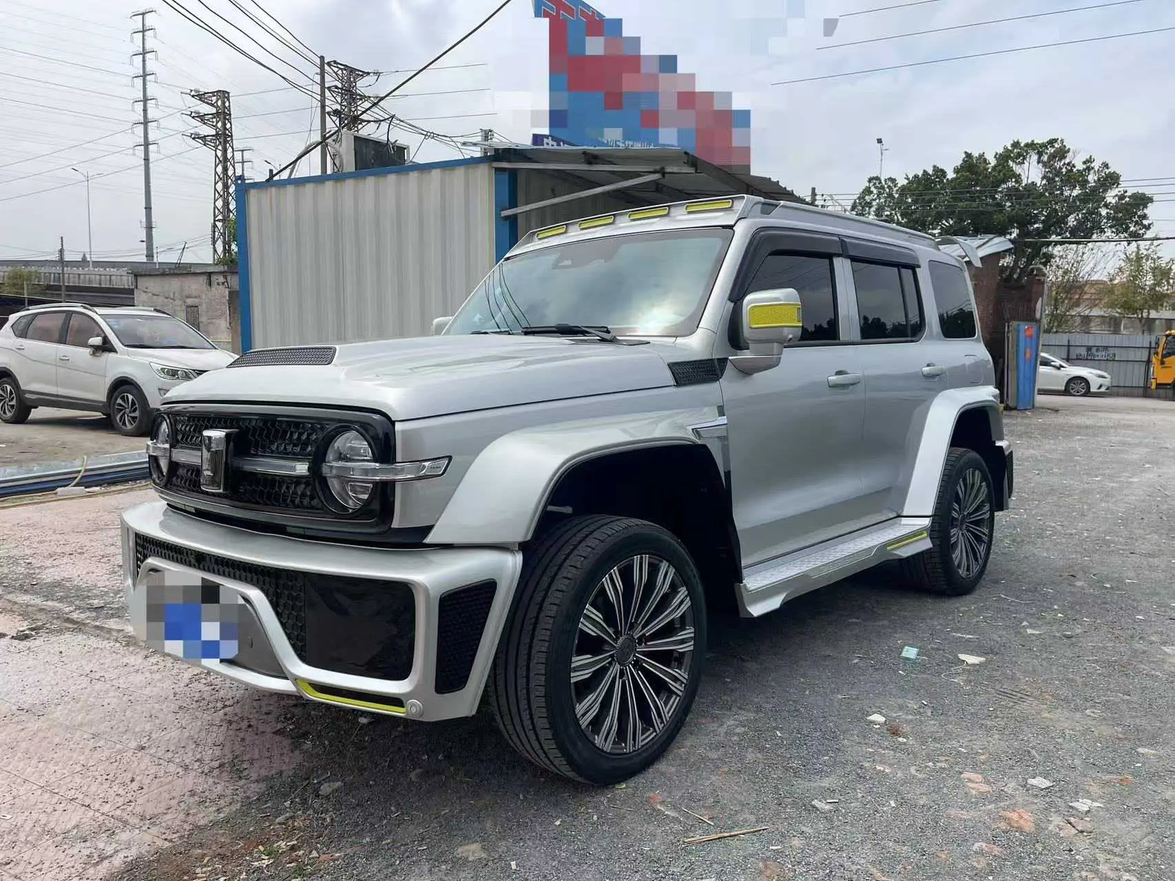 Tank Cyber  300  из Китая