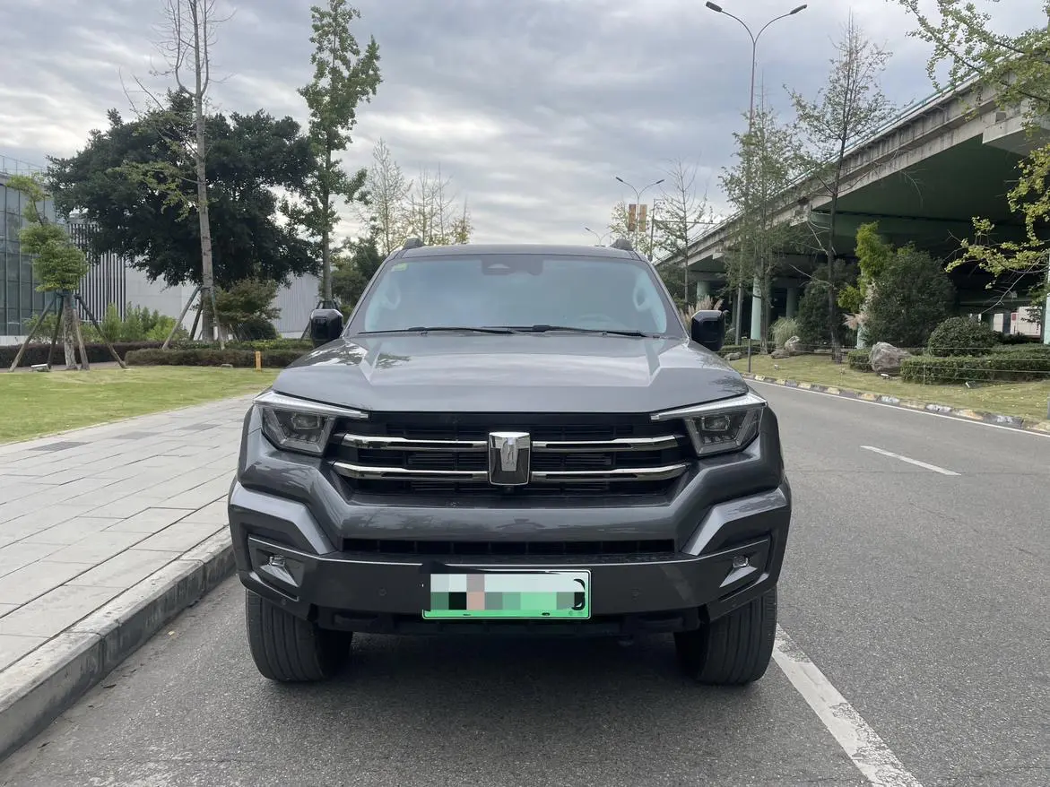 Tank 400 Hi4-T  из Китая