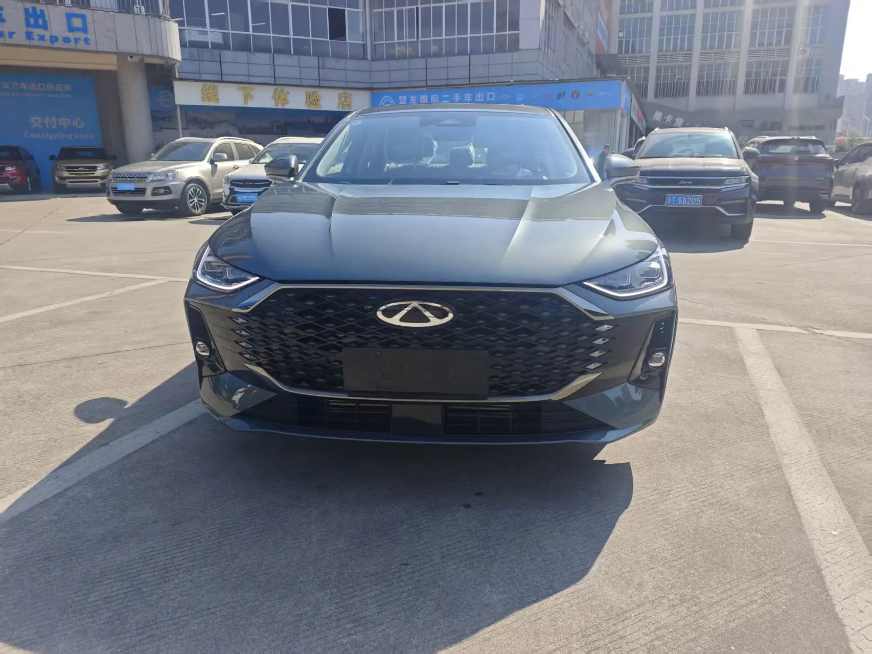 Chery Arrizo 8 PRO  из Китая