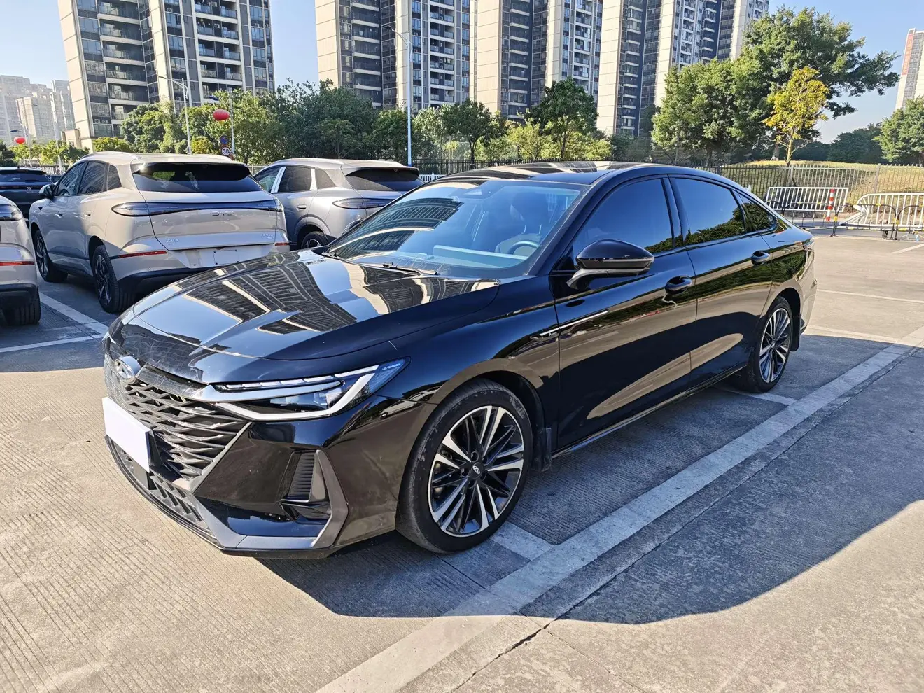 Chery Arrizo 8  из Китая