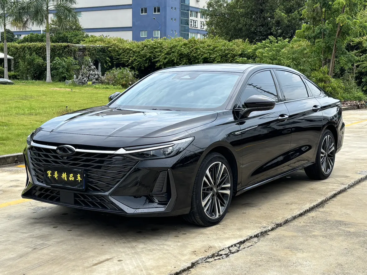 Chery Arrizo 8  из Китая