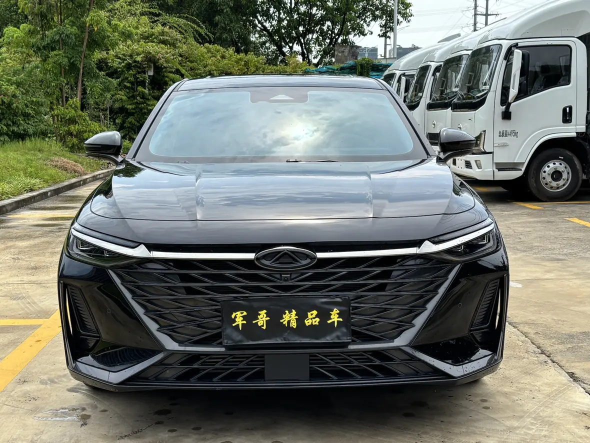 Chery Arrizo 8  из Китая