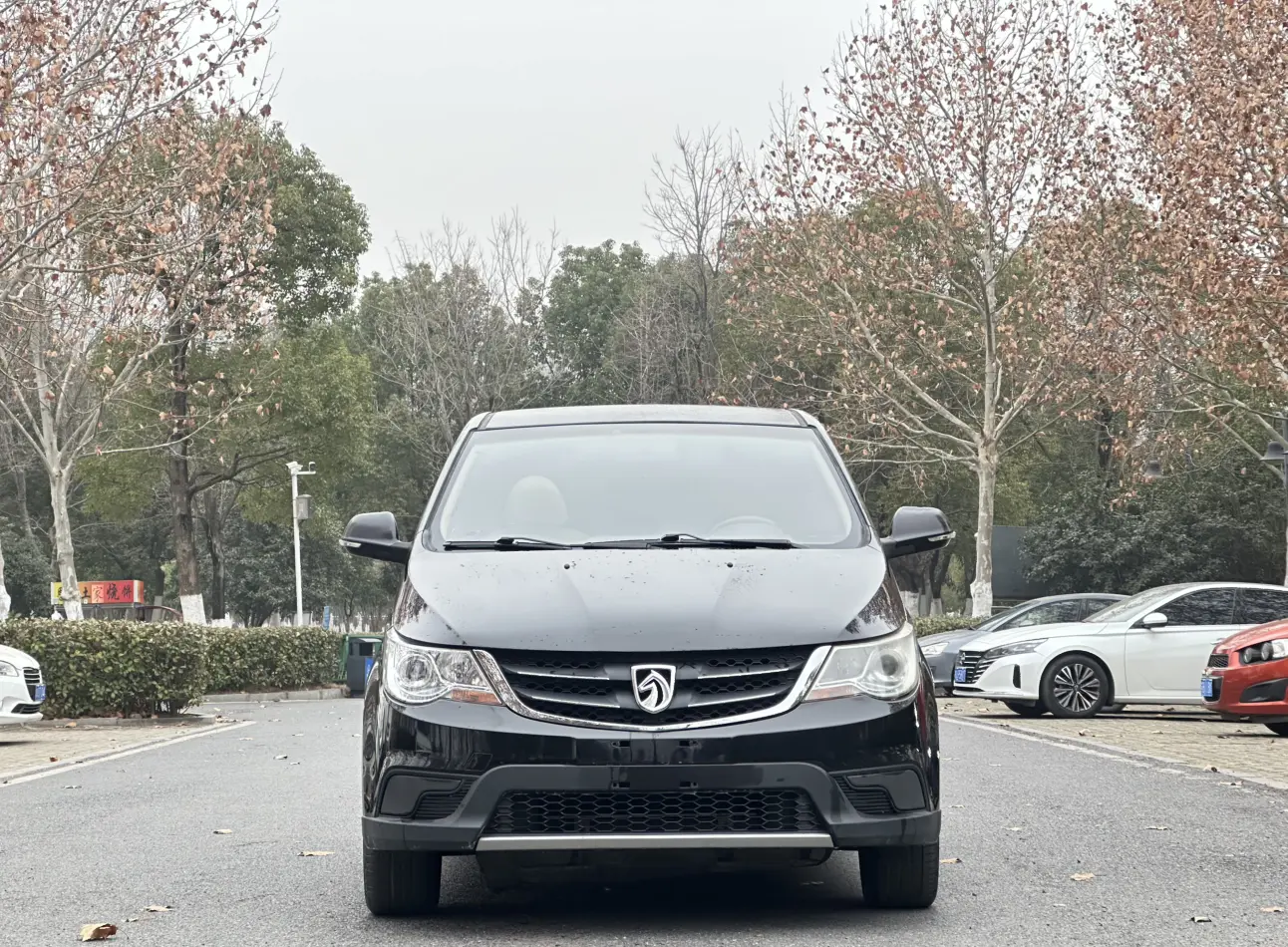Baojun 730  из Китая