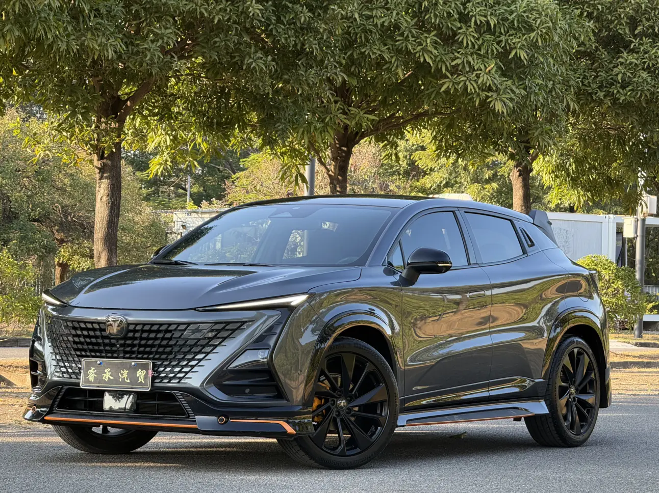 Changan UNI-T  из Китая