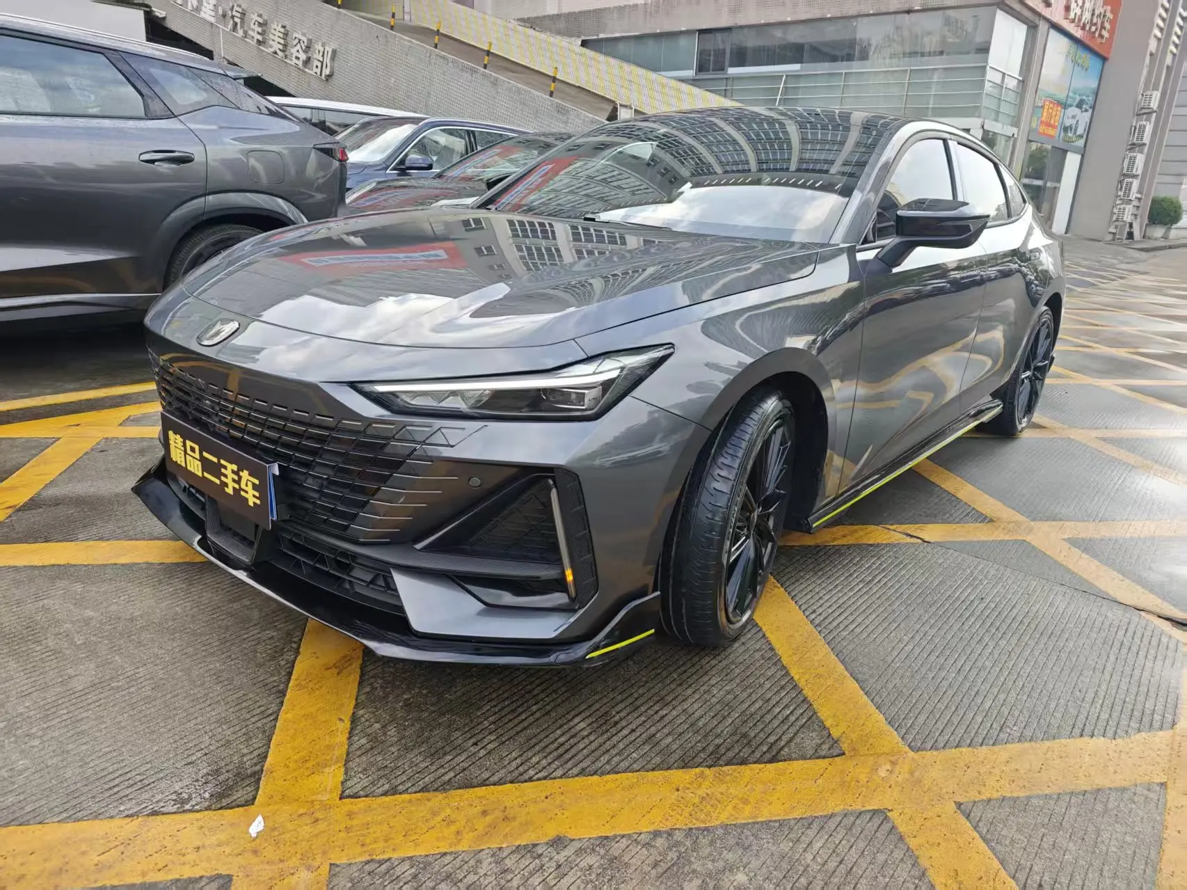 Changan UNI-V  из Китая