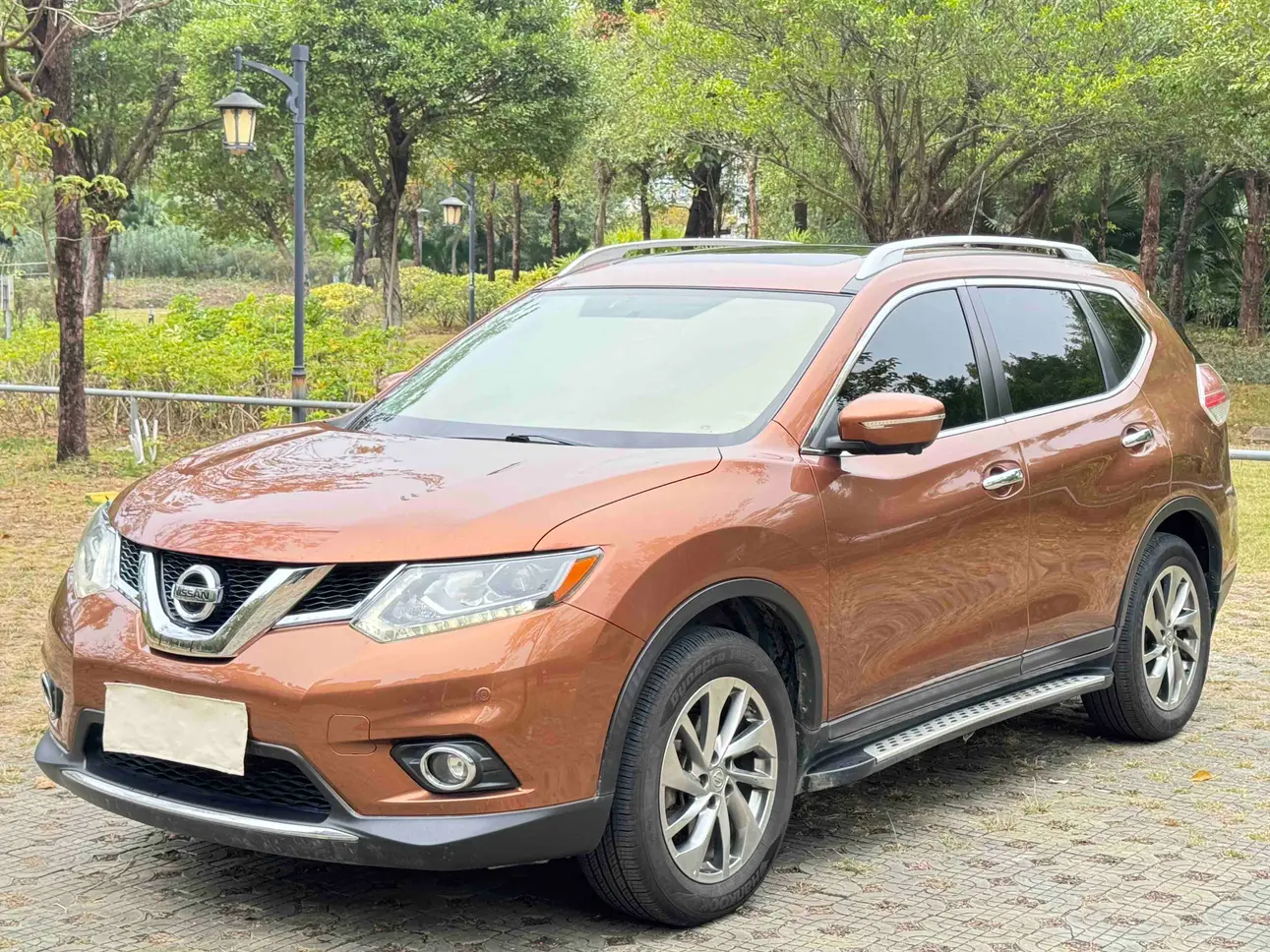 Nissan X-Trail (Qijun)  из Китая