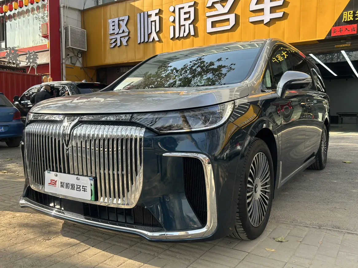 Voyah Lantu Dreamer PHEV  из Китая