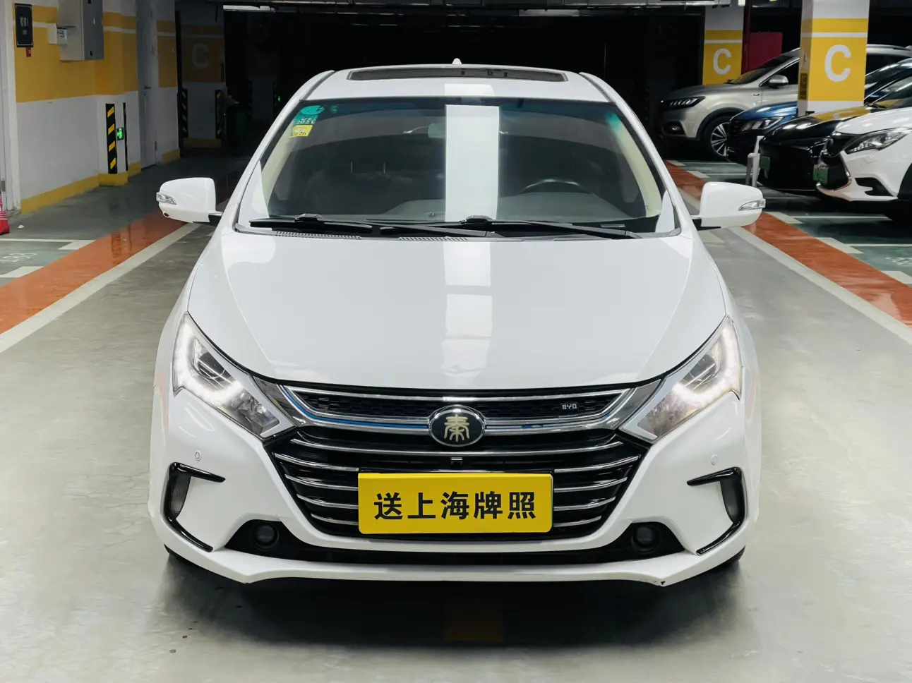 BYD Qin DM  из Китая