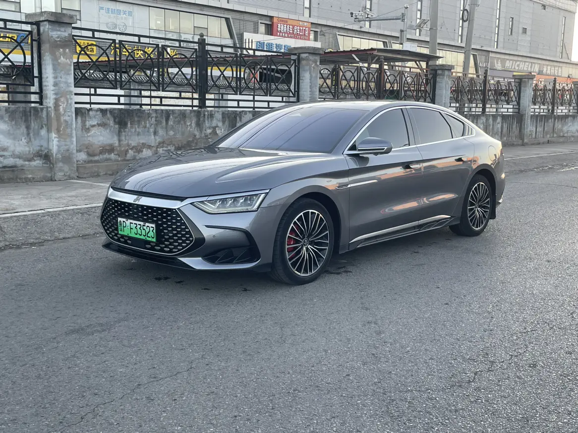 BYD HAN DM  из Китая