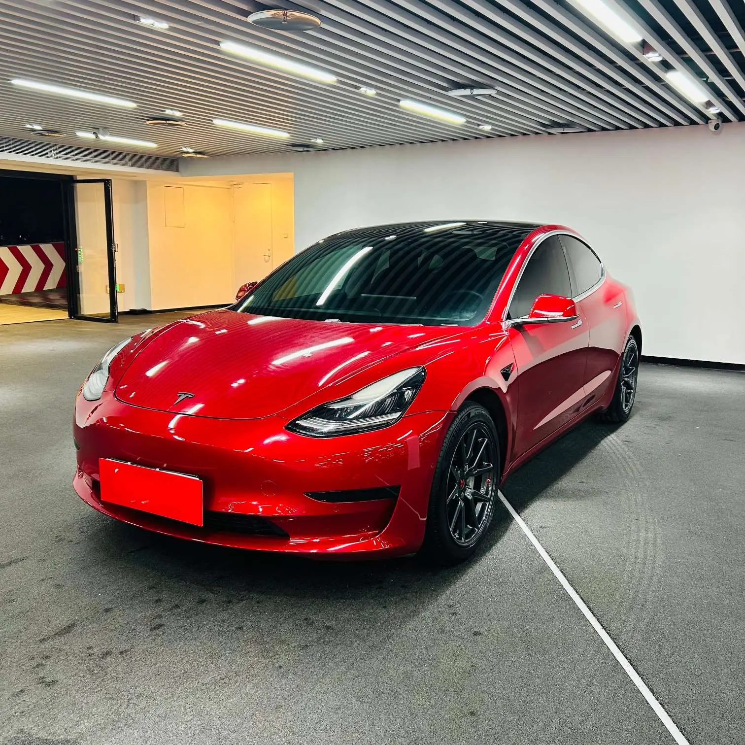 Tesla Model 3  из Китая