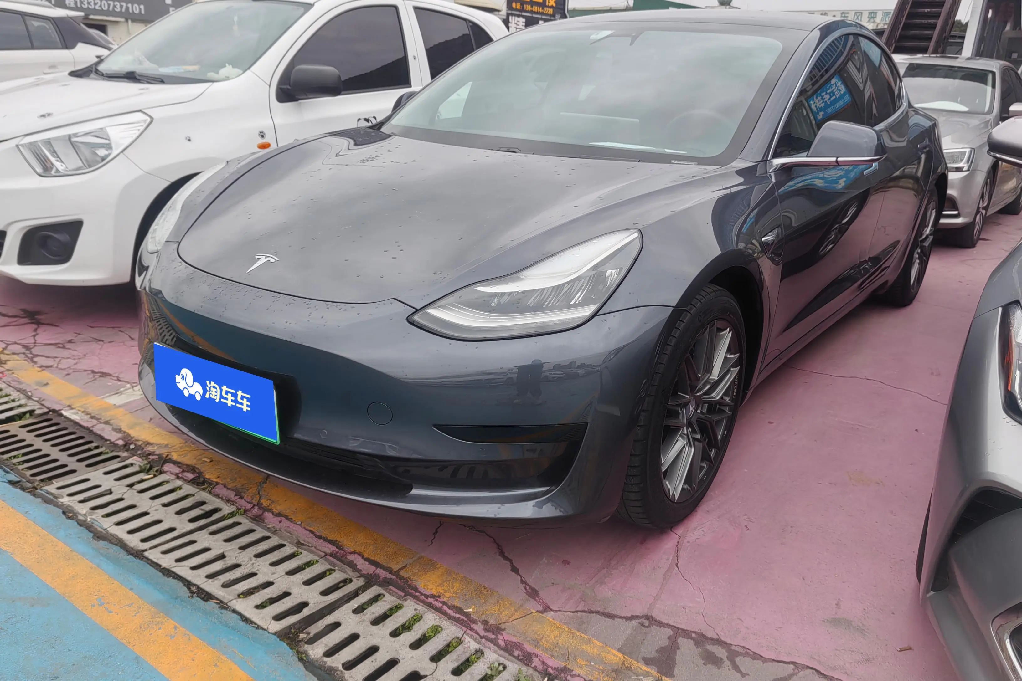 Tesla Model 3  из Китая