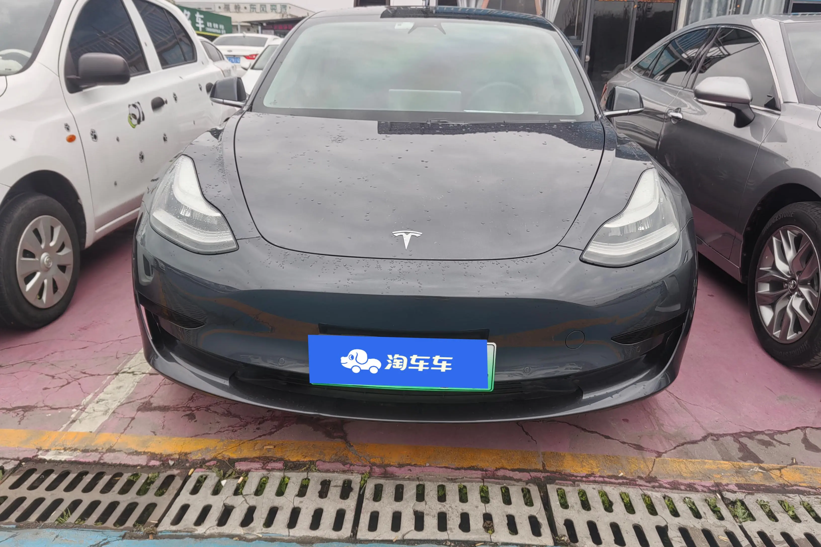 Tesla Model 3  из Китая