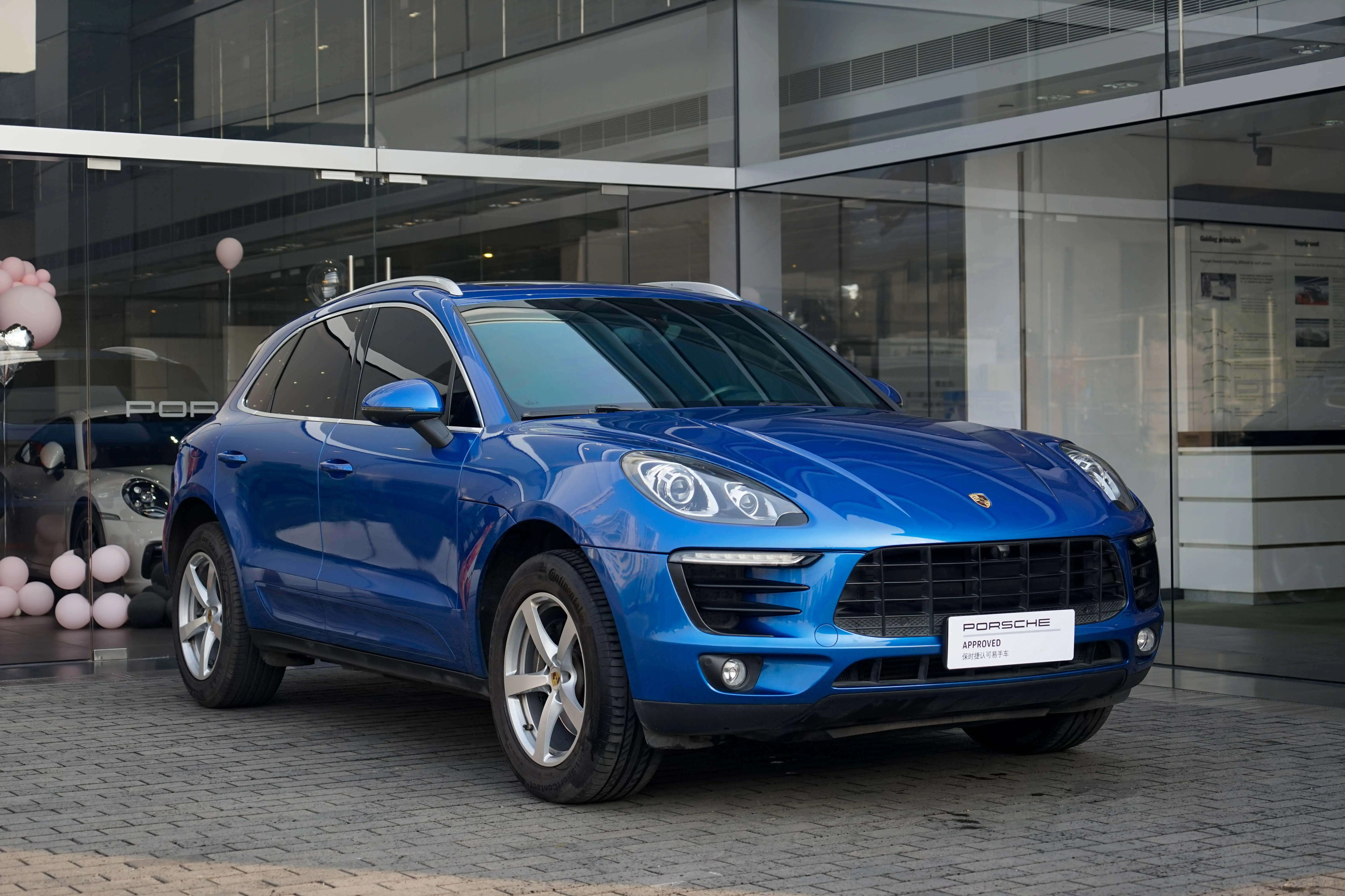 Porsche Macan  из Китая