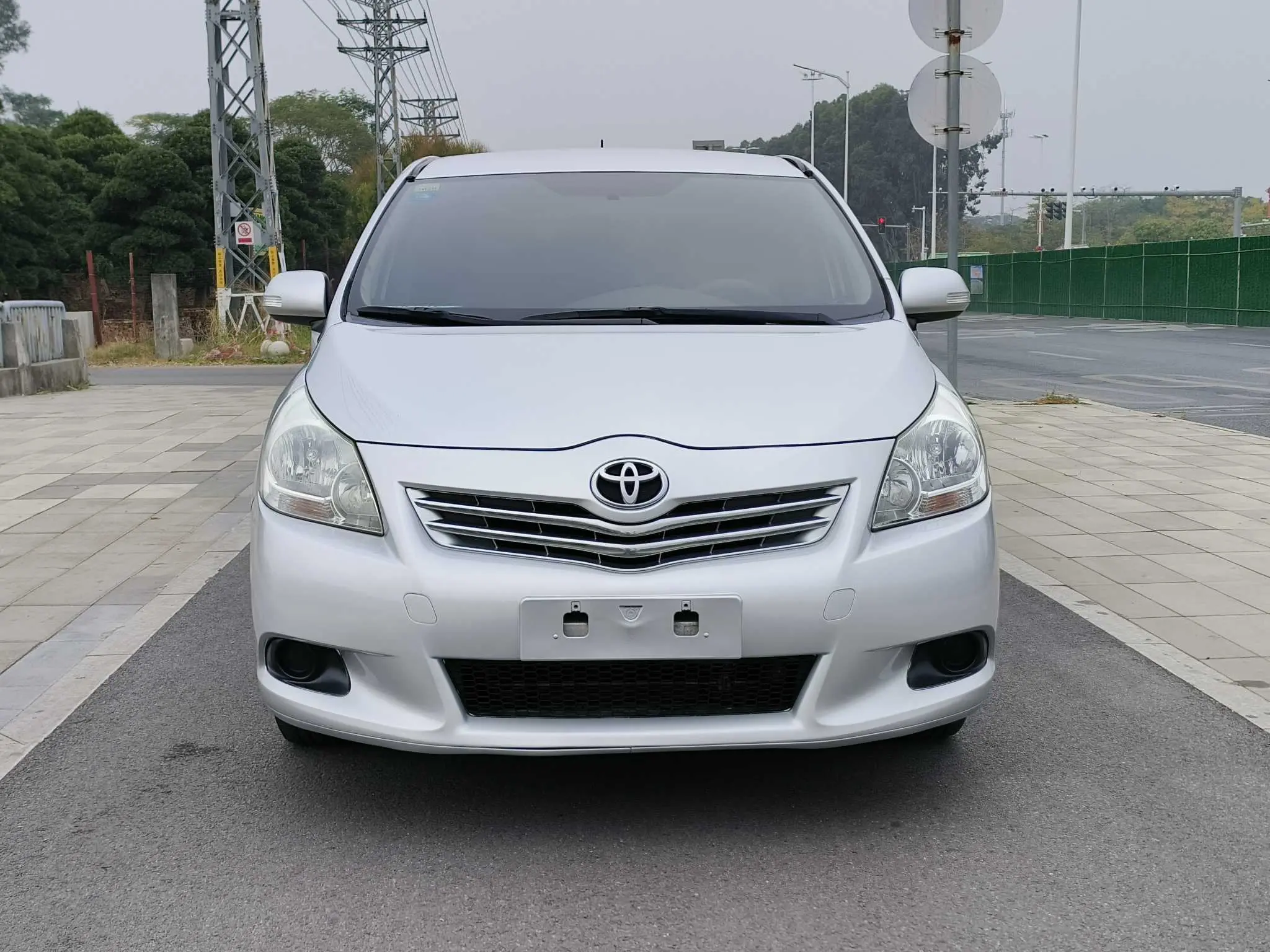 Toyota Yizhi  из Китая