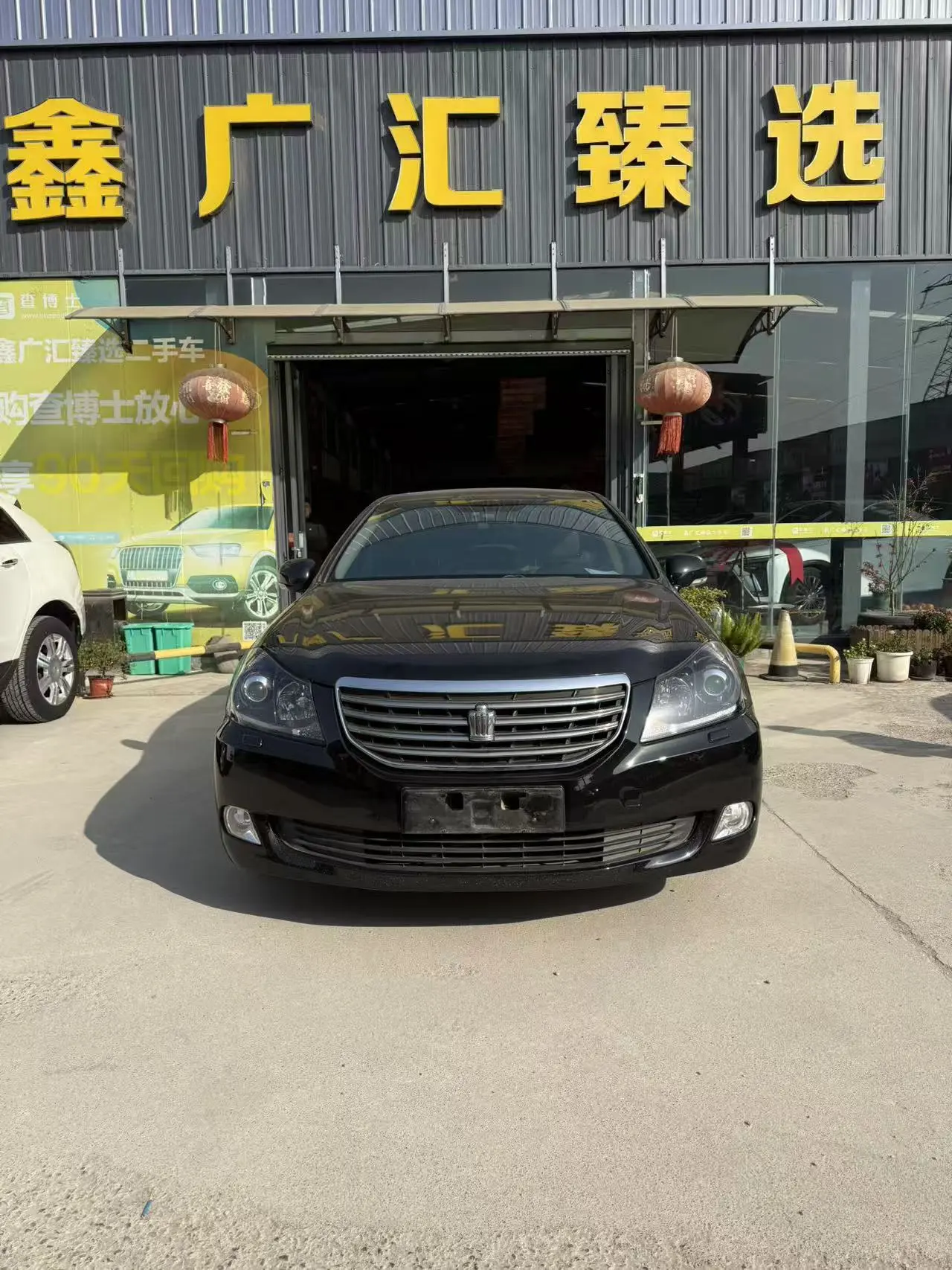 Toyota Crown  из Китая