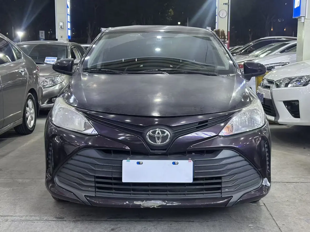 Toyota Vios  из Китая