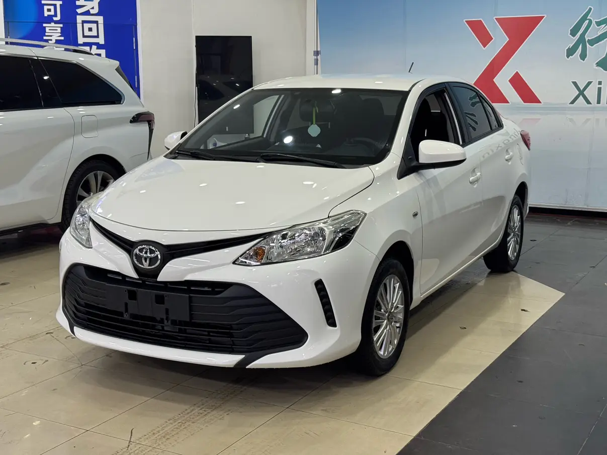 Toyota Vios  из Китая