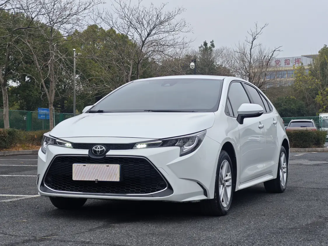 Toyota Levin (Lei Ling)  из Китая