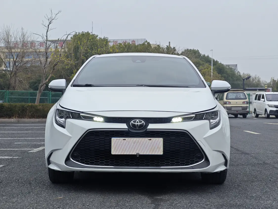 Toyota Levin (Lei Ling)  из Китая