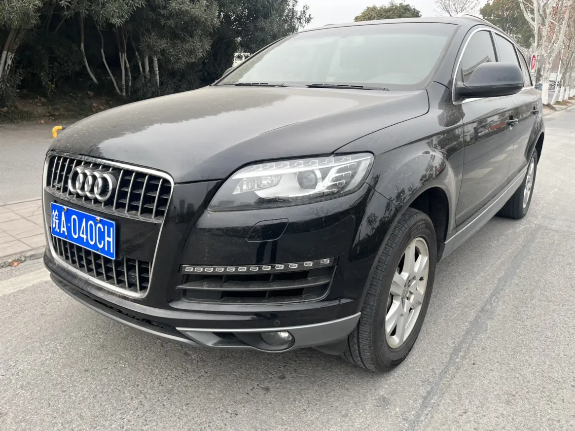 Audi Q7  из Китая