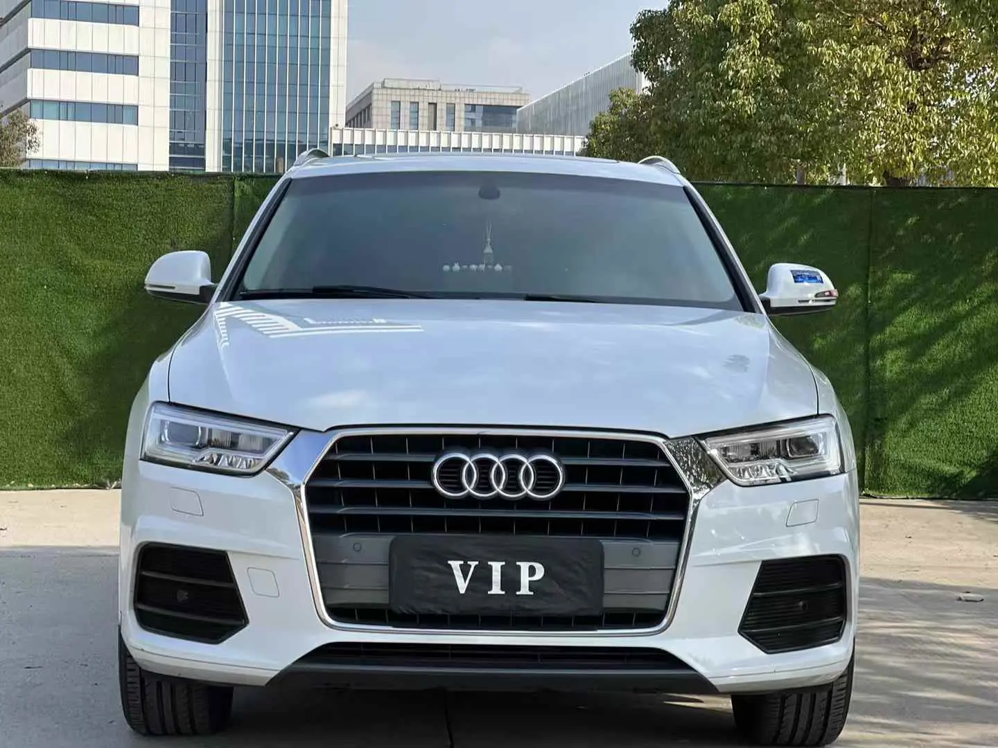 Audi Q3  из Китая