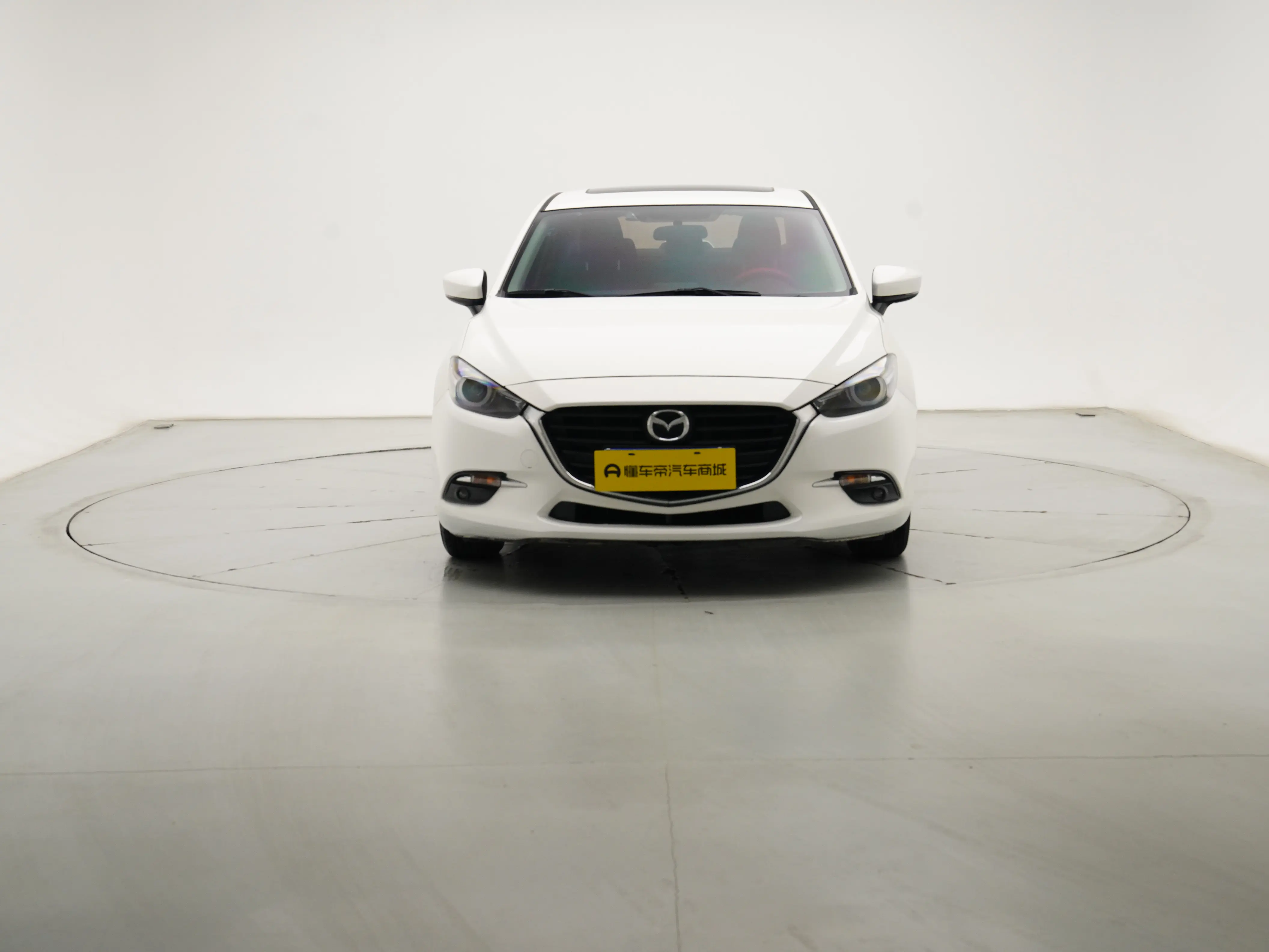 Mazda Axela (Mazda3)  из Китая