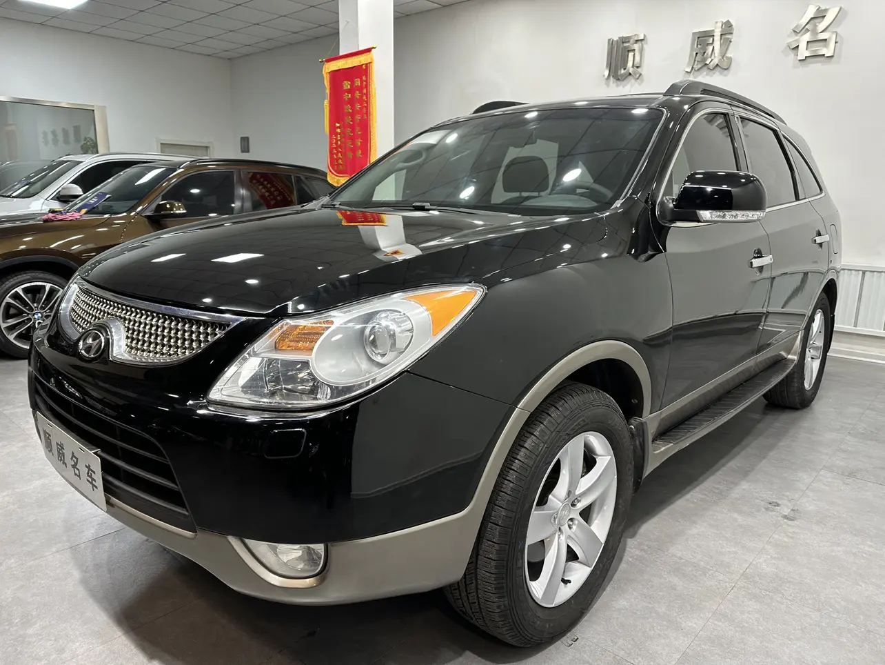 Hyundai Velasquez  из Китая