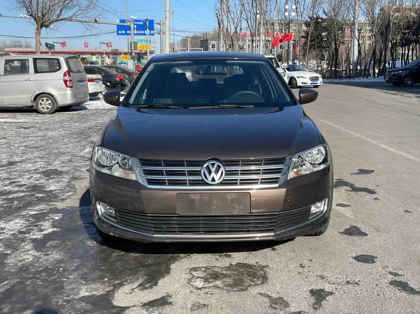 Volkswagen Langxing  из Китая