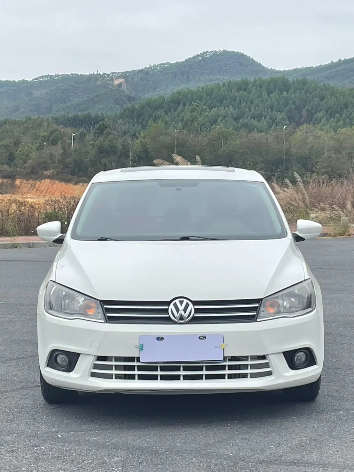 Volkswagen Jetta  из Китая