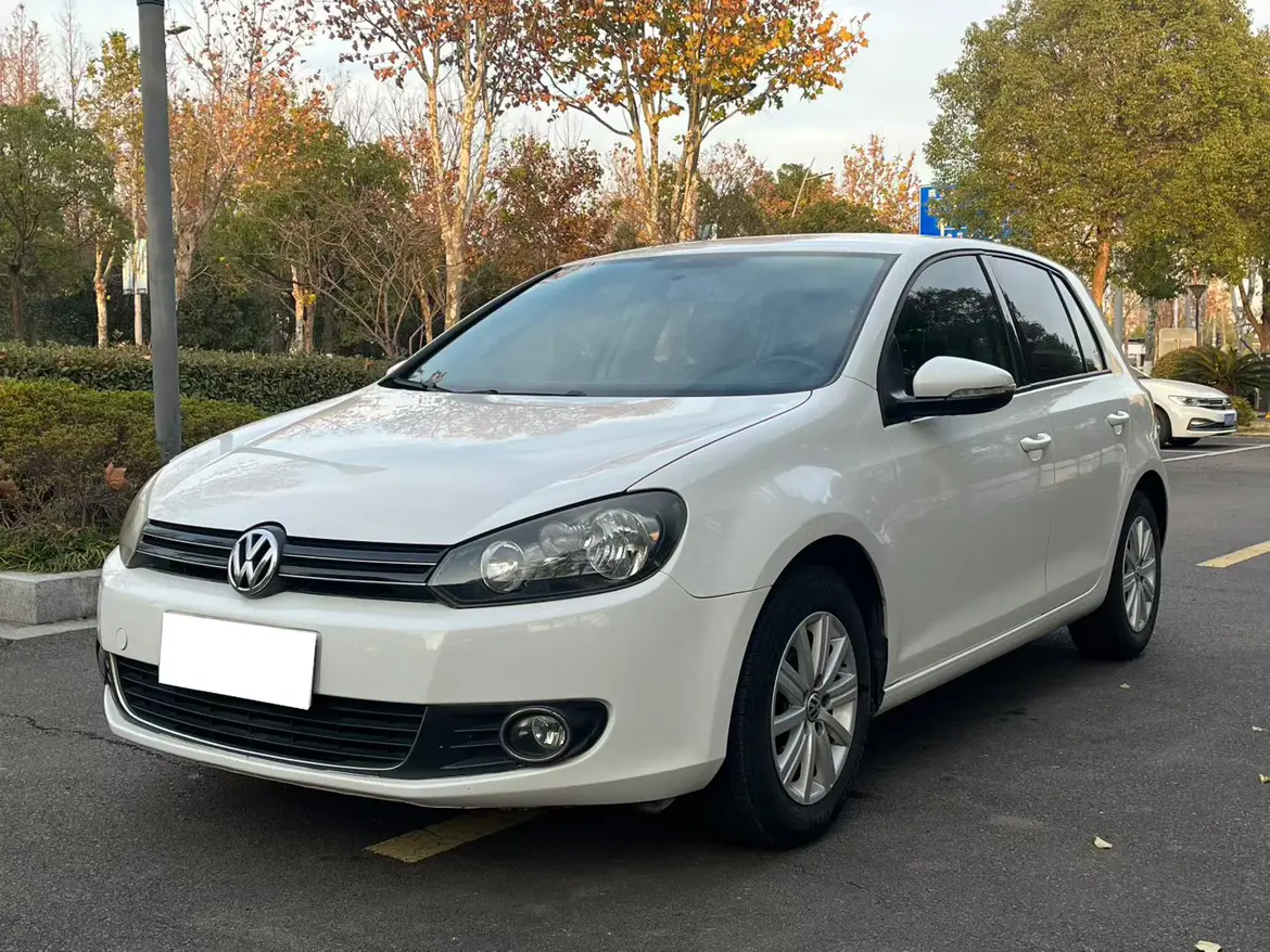Volkswagen Golf  из Китая