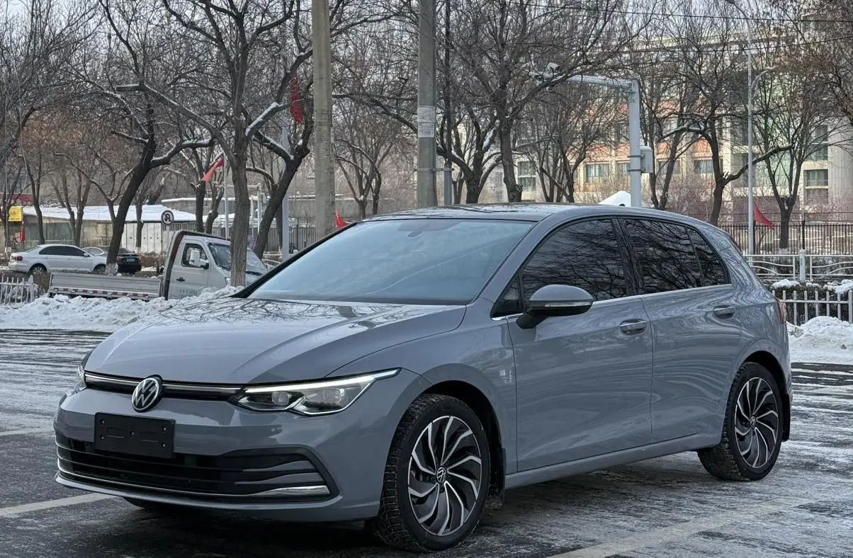 Volkswagen Golf  из Китая