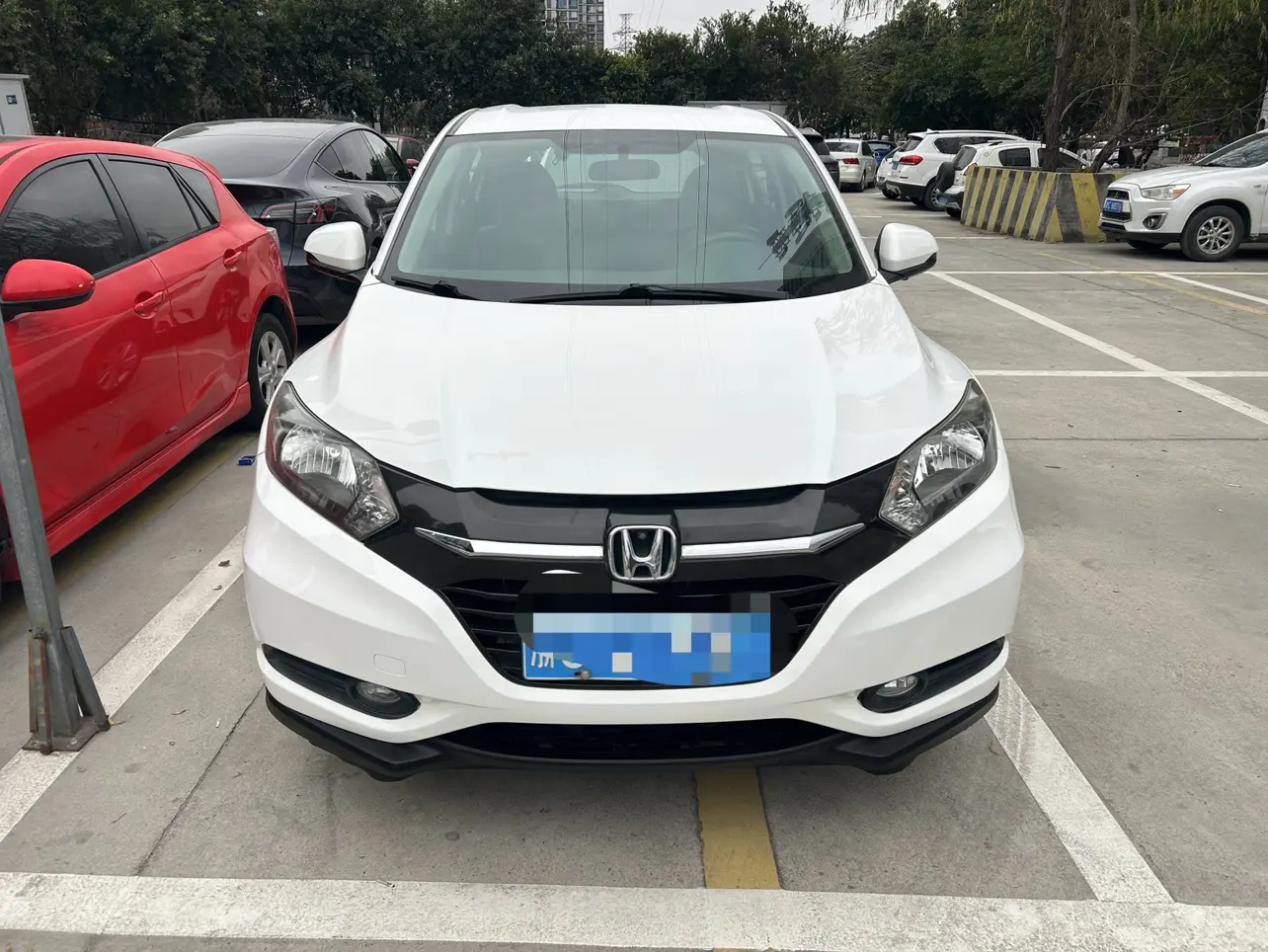 Honda Vezel (Binzhi)  из Китая