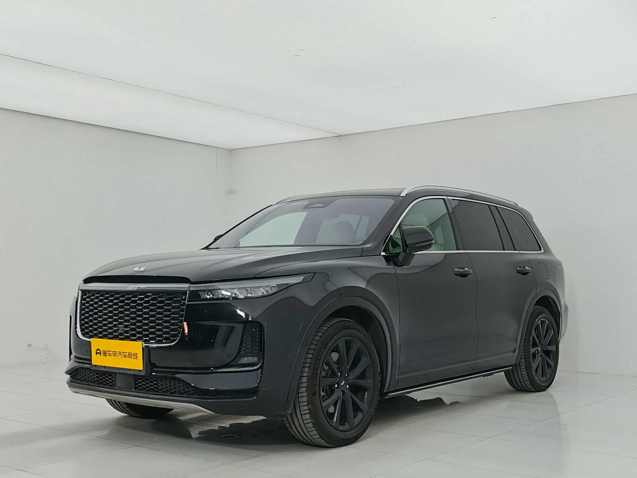 Li ONE (Ideal ONE)  из Китая