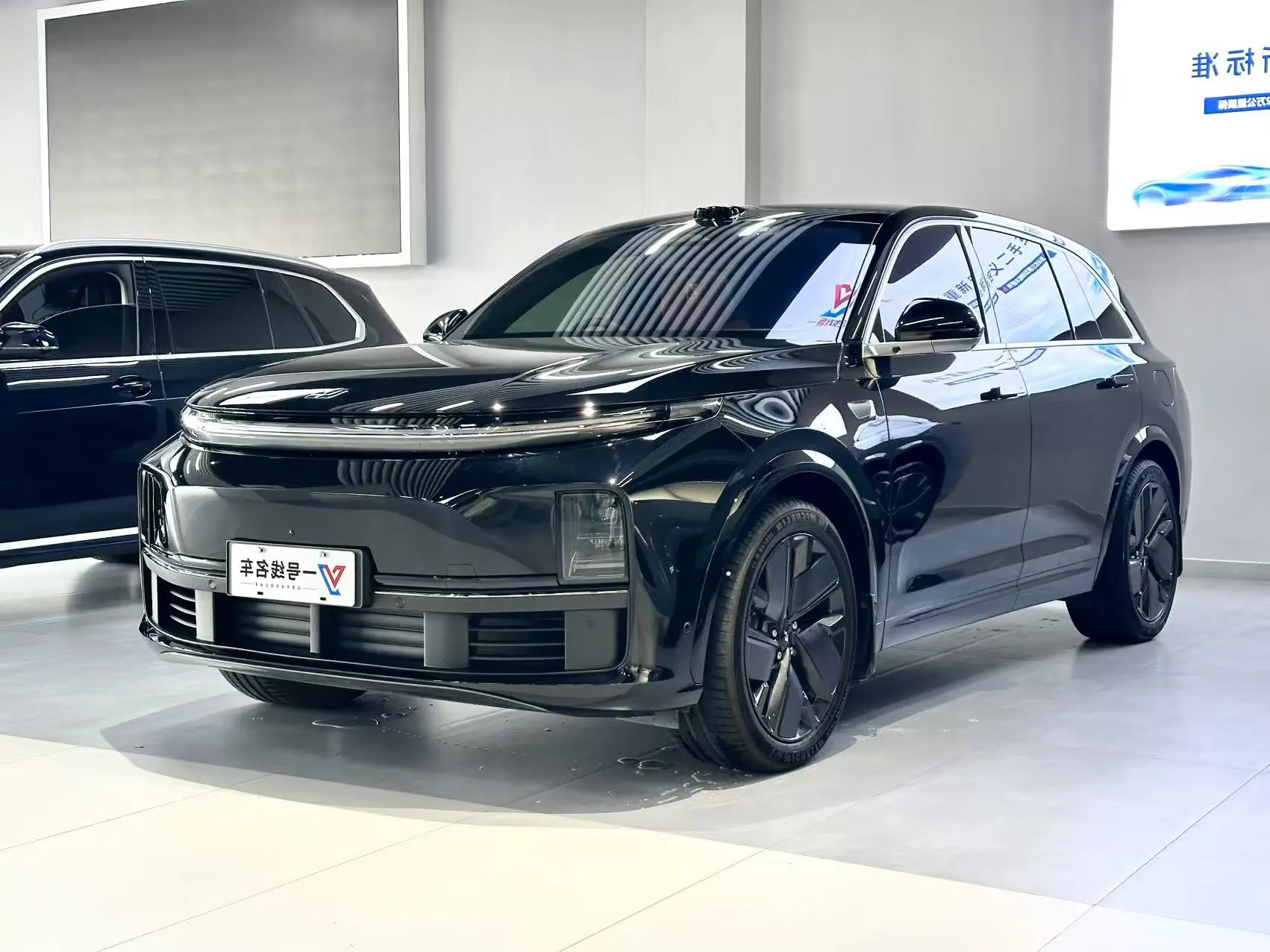 Li L7 (Ideal L7)  из Китая