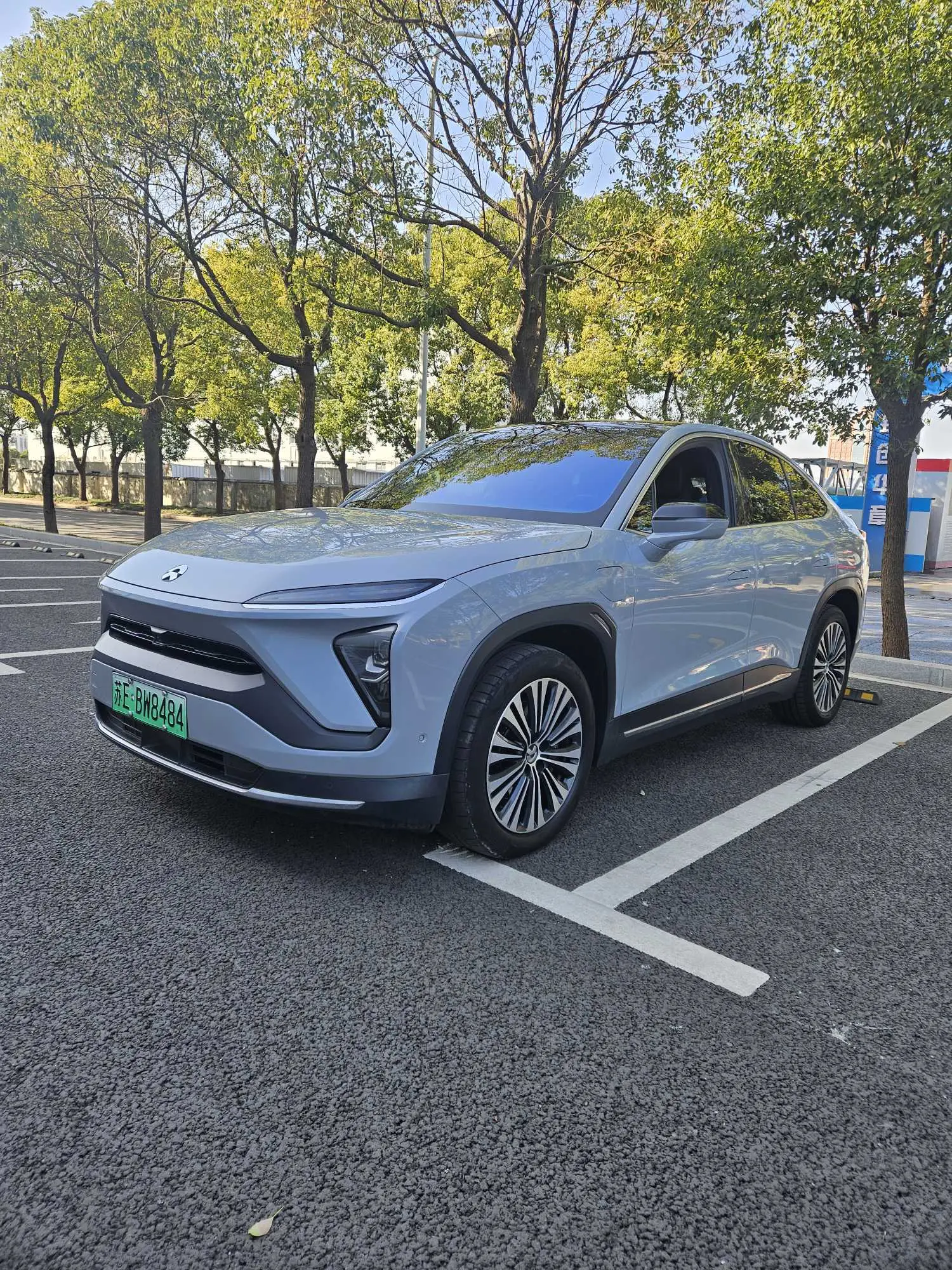 NIO EC6  из Китая