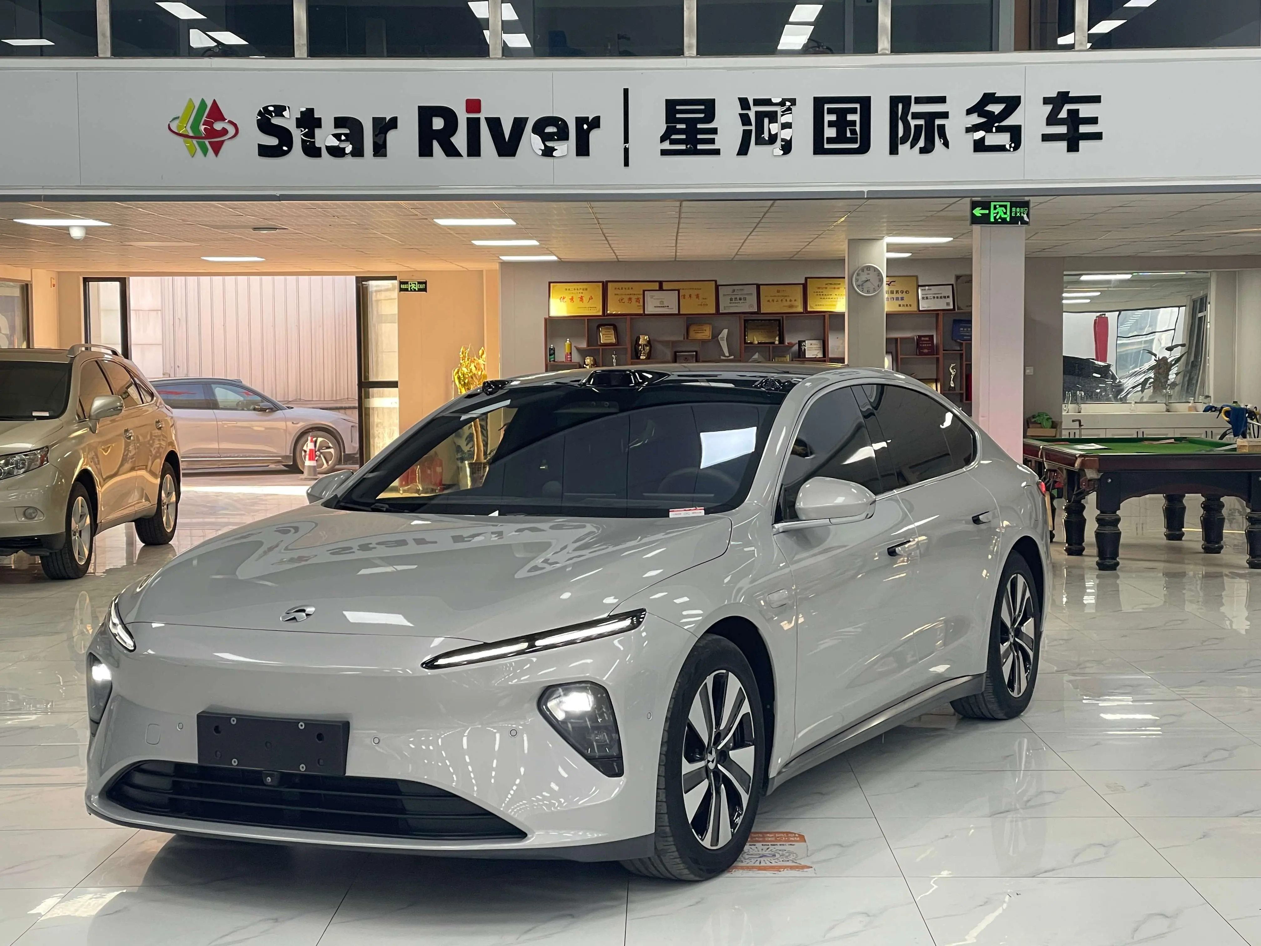 NIO ET7  из Китая