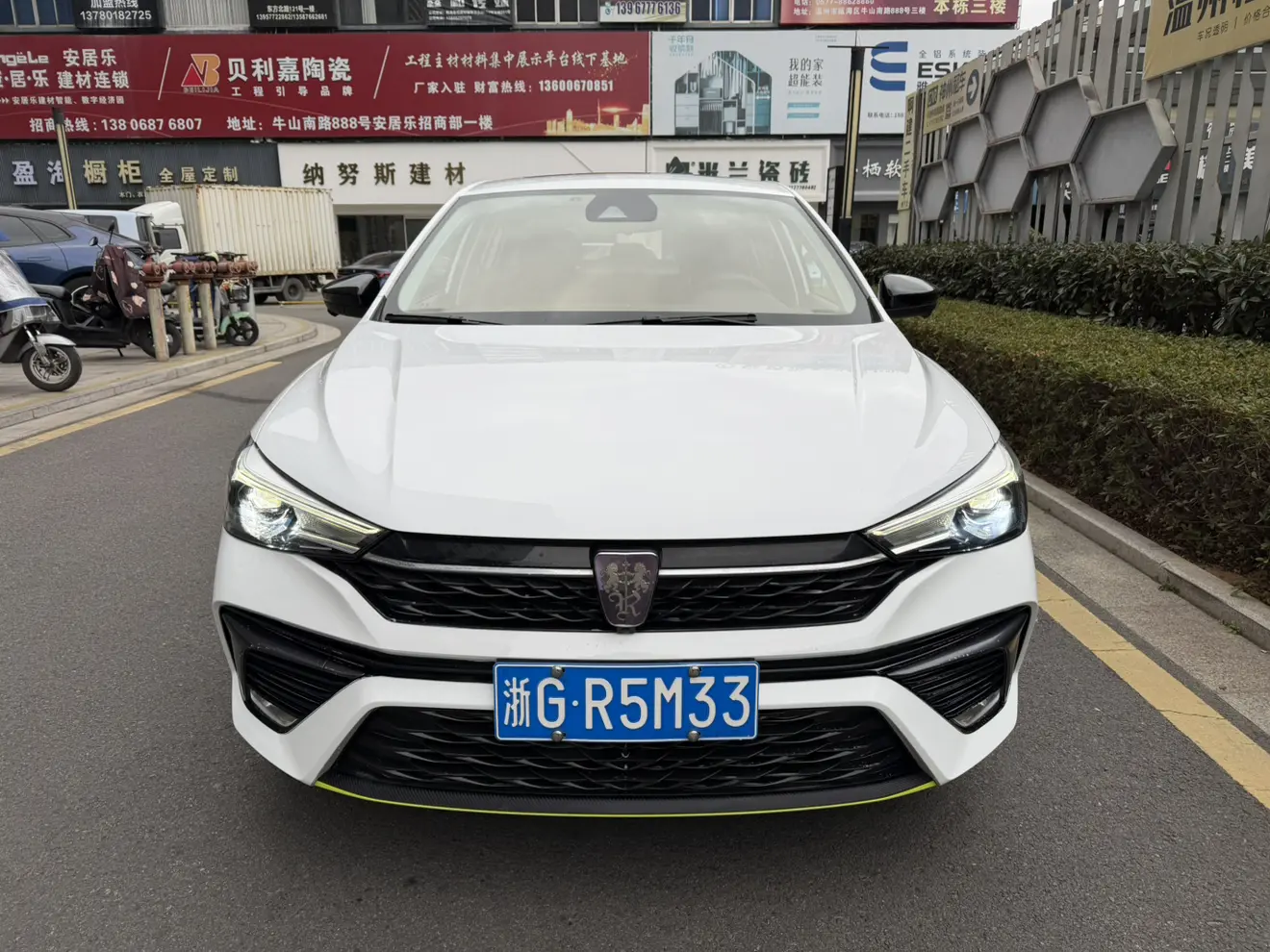 Roewe i5  из Китая