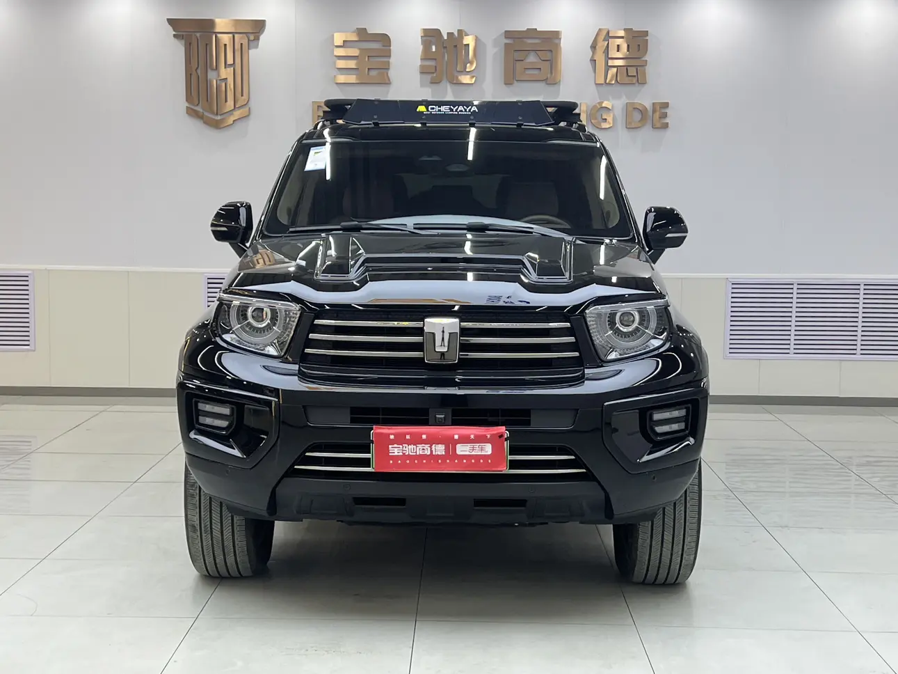 Tank 700 Hi4-T  из Китая