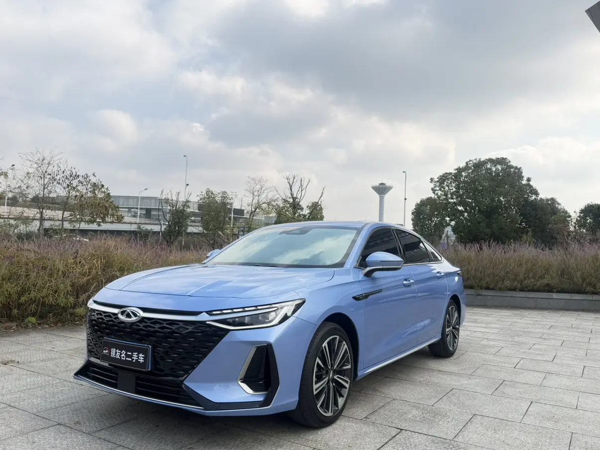 Chery Arrizo 8  из Китая