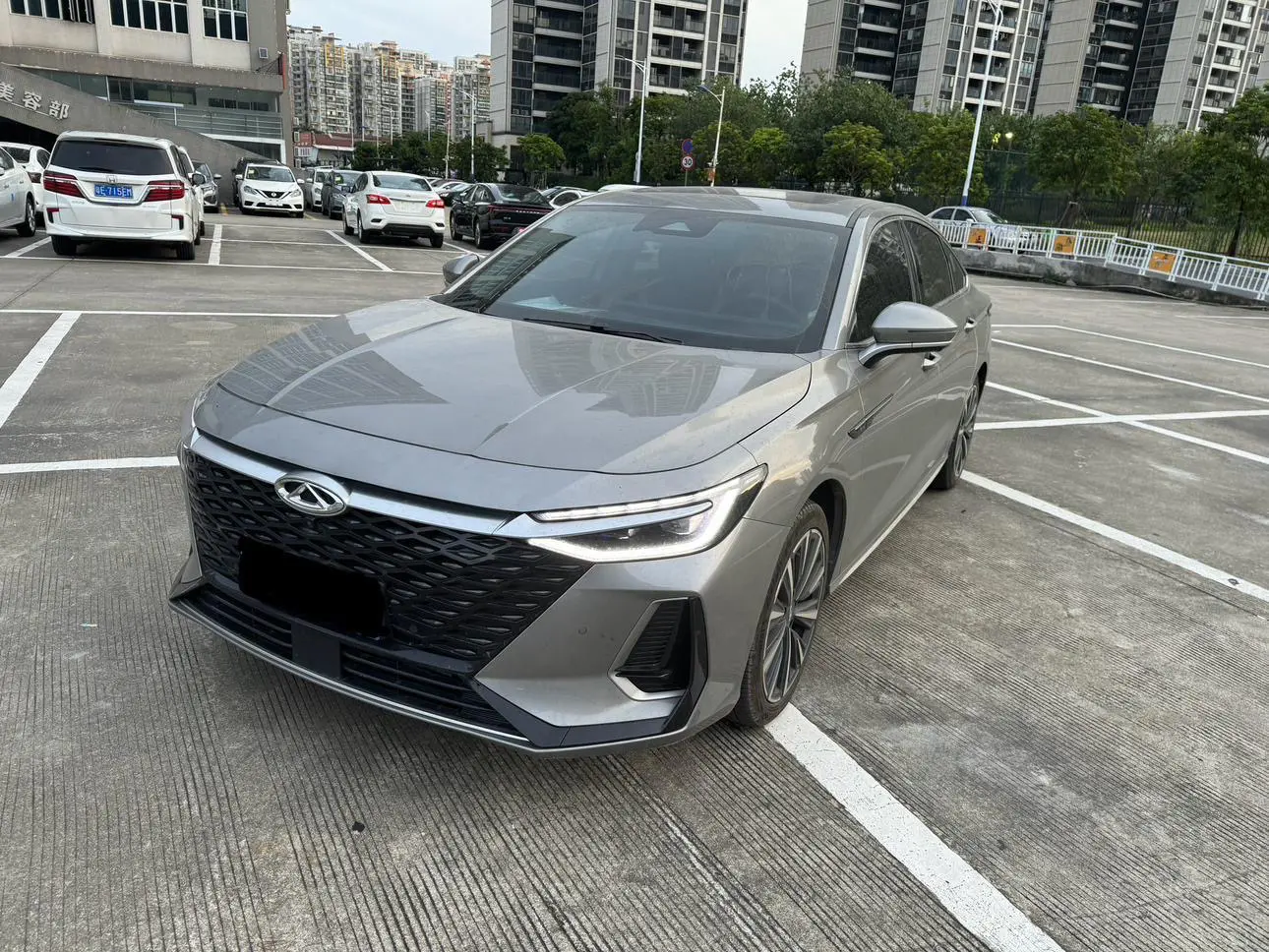 Chery Arrizo 8  из Китая